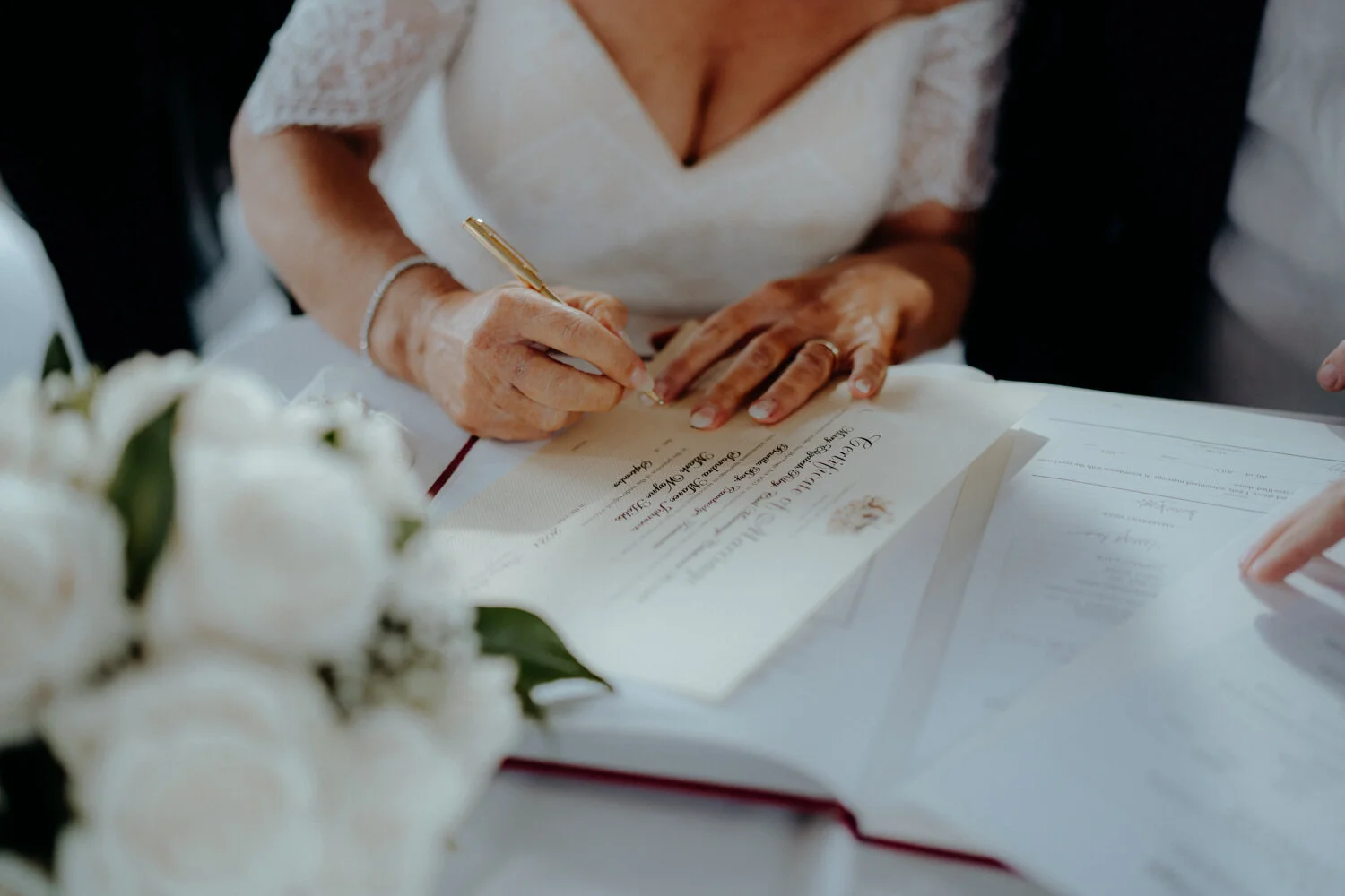 Barilla Bay Tasmania wedding ceremony