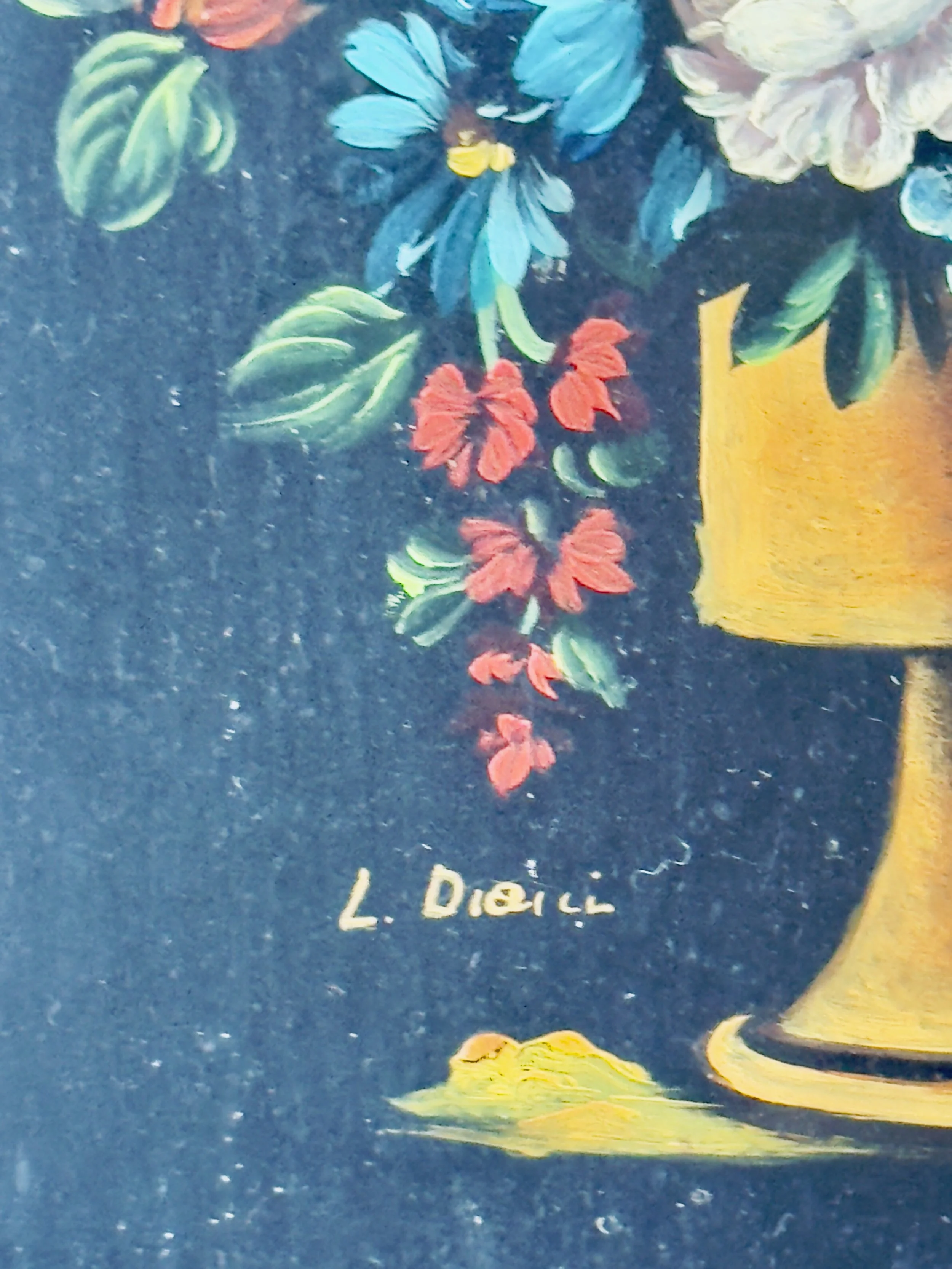 cherfold-vintage-yellow-vase-flowers-detail.dng (1).jpeg
