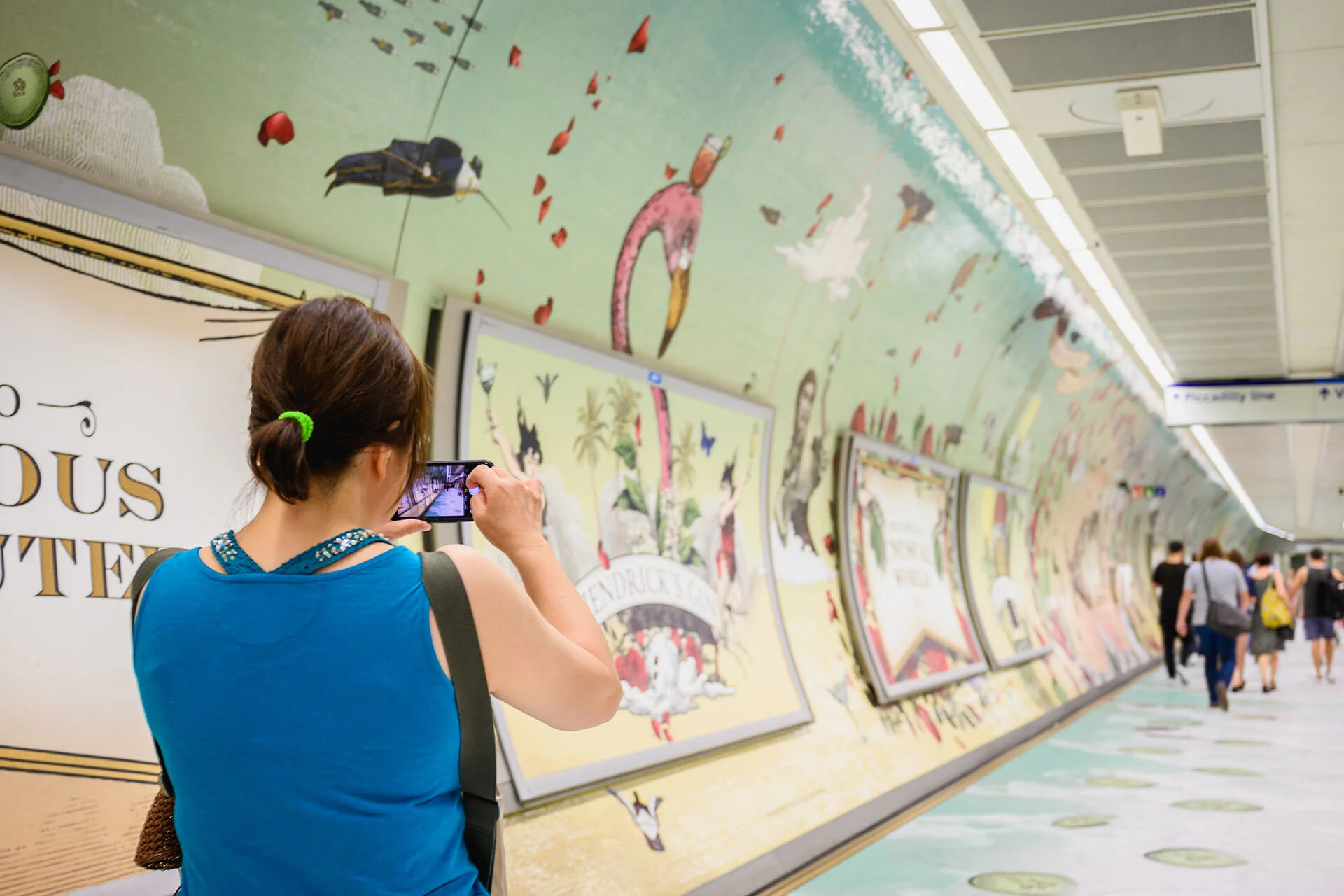 Hendricks_KC_Images_0001_15-07-19 Hendrick's - King's Cross 10.jpg