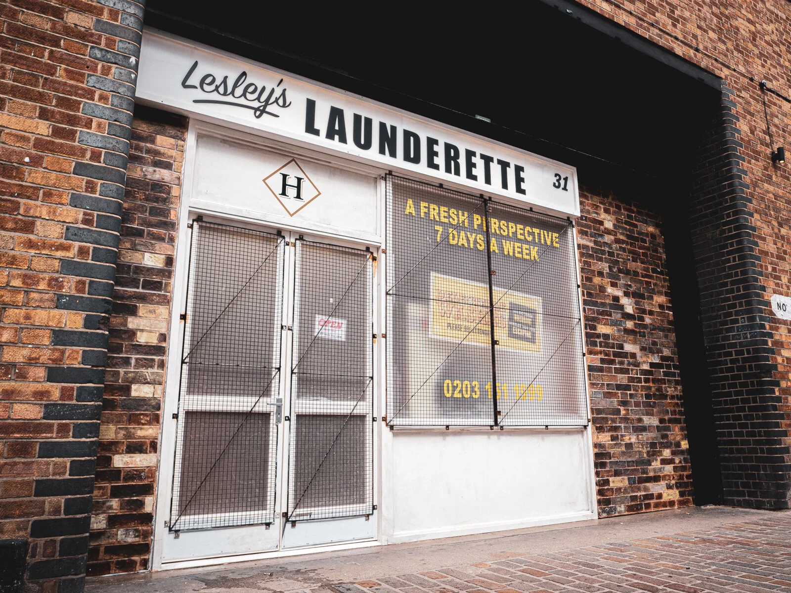 Laundrette 1.jpg