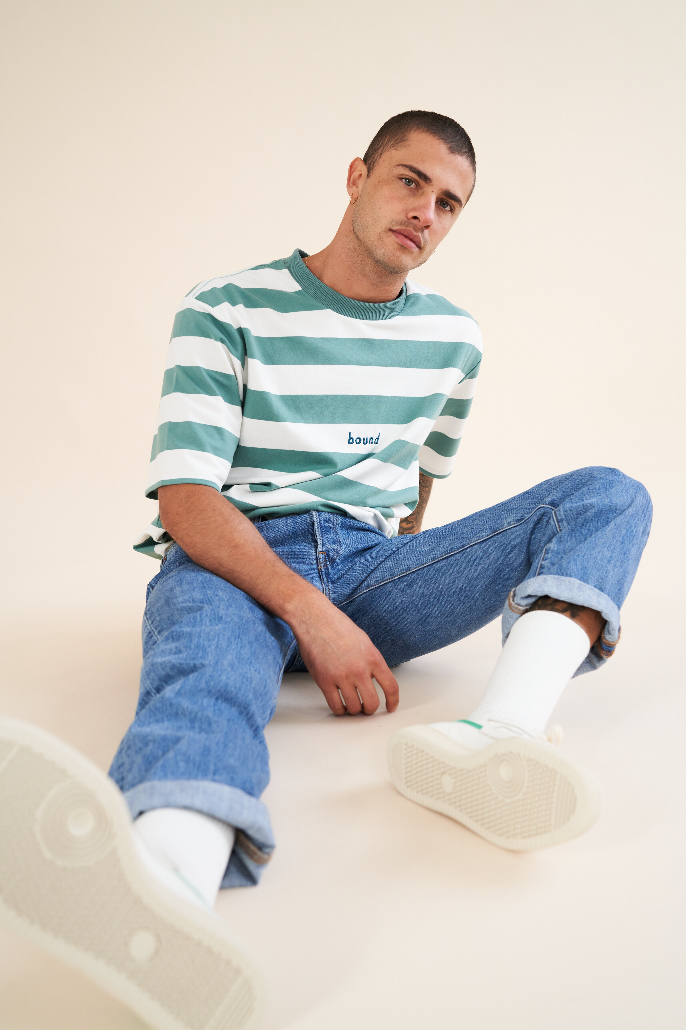 Bound0320.jpg