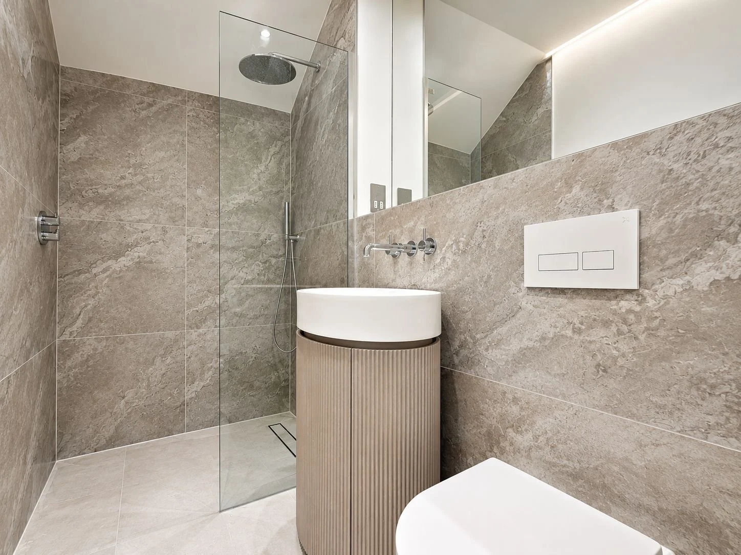 Bathroom Wigginton.jpg
