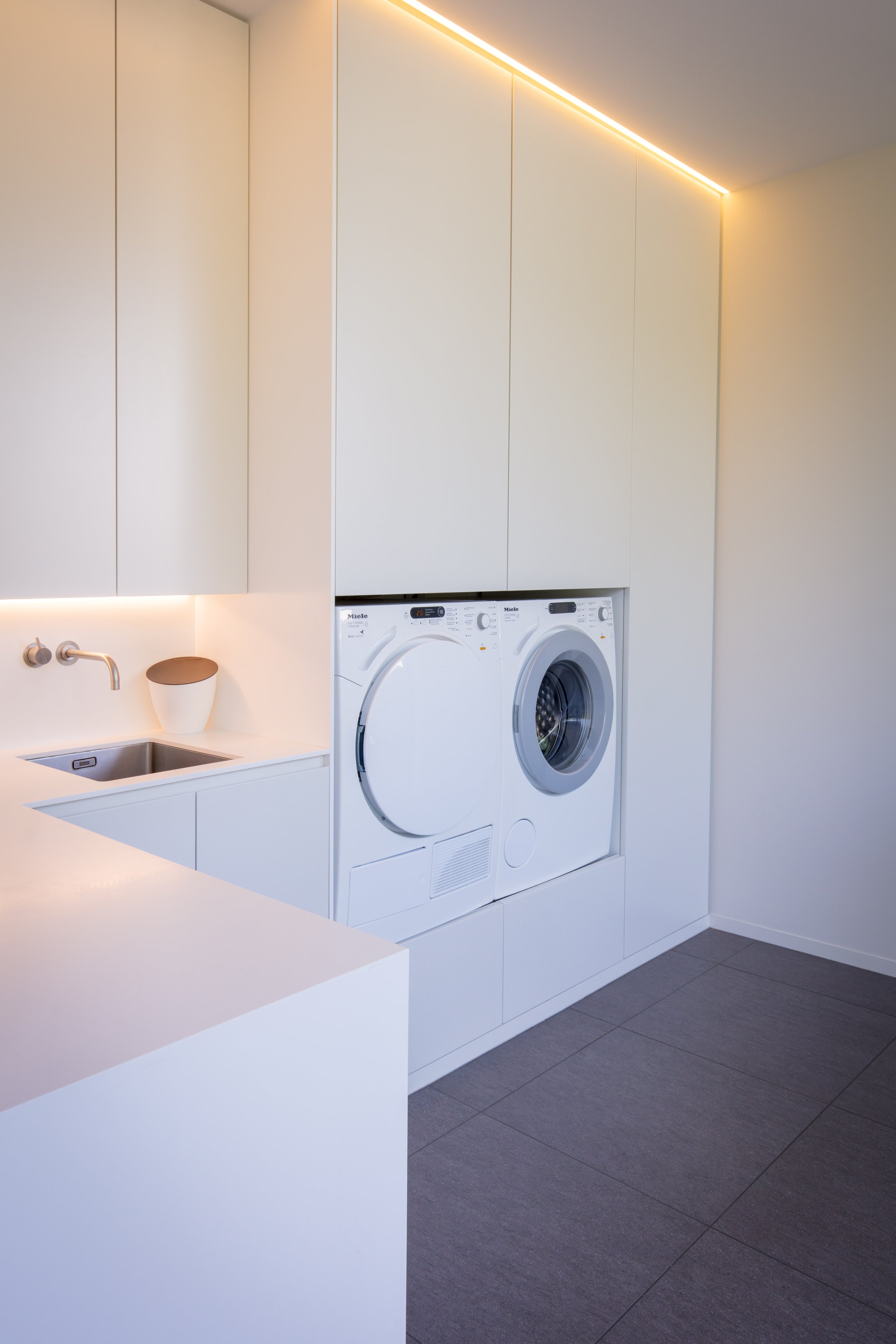 SPECTRUM_LIGHT_PROJECT_PF_LIVING (5).jpg
