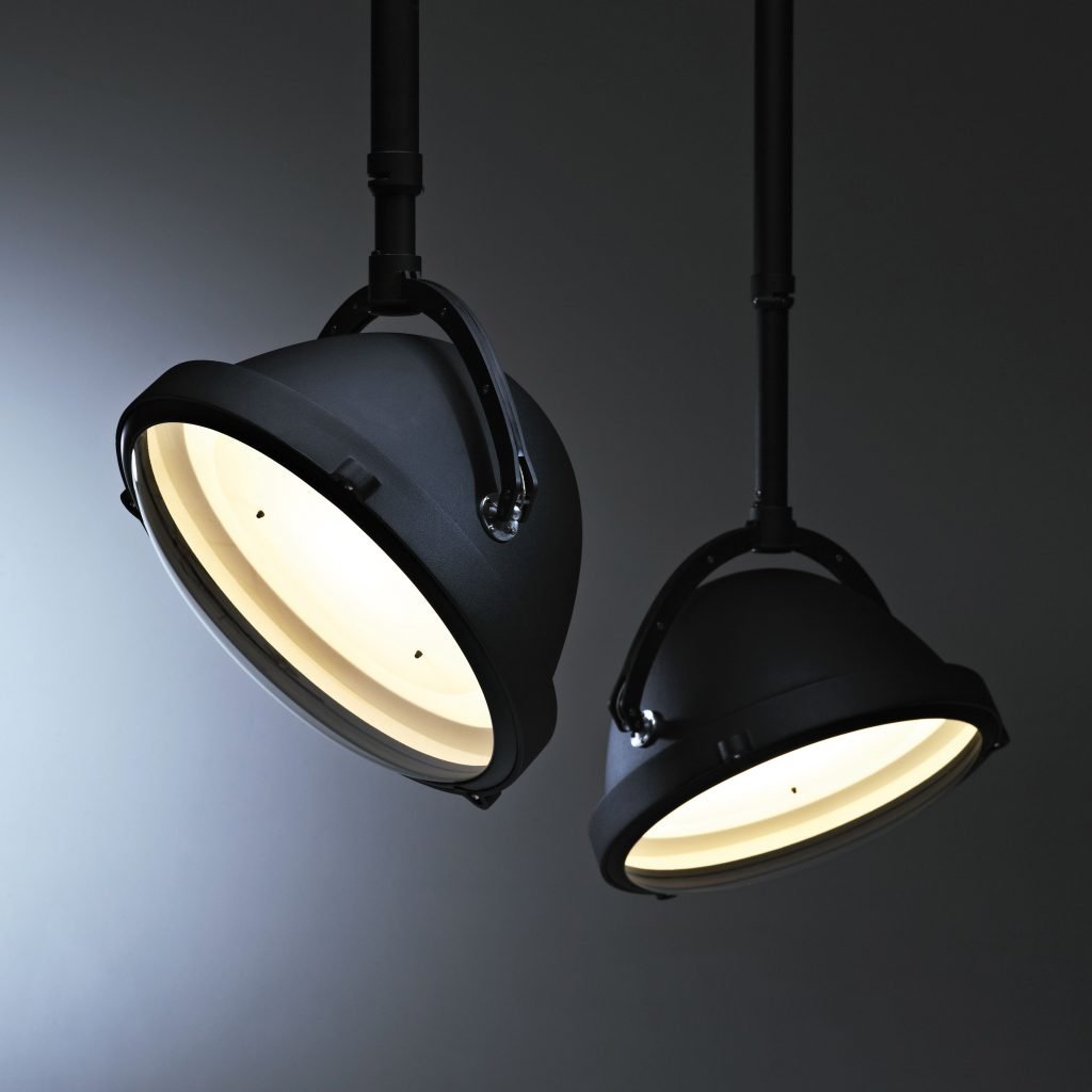 Jacco-Maris-Design-outsider-OS01SU-A-BL-STUDIO-1024x1024.jpg