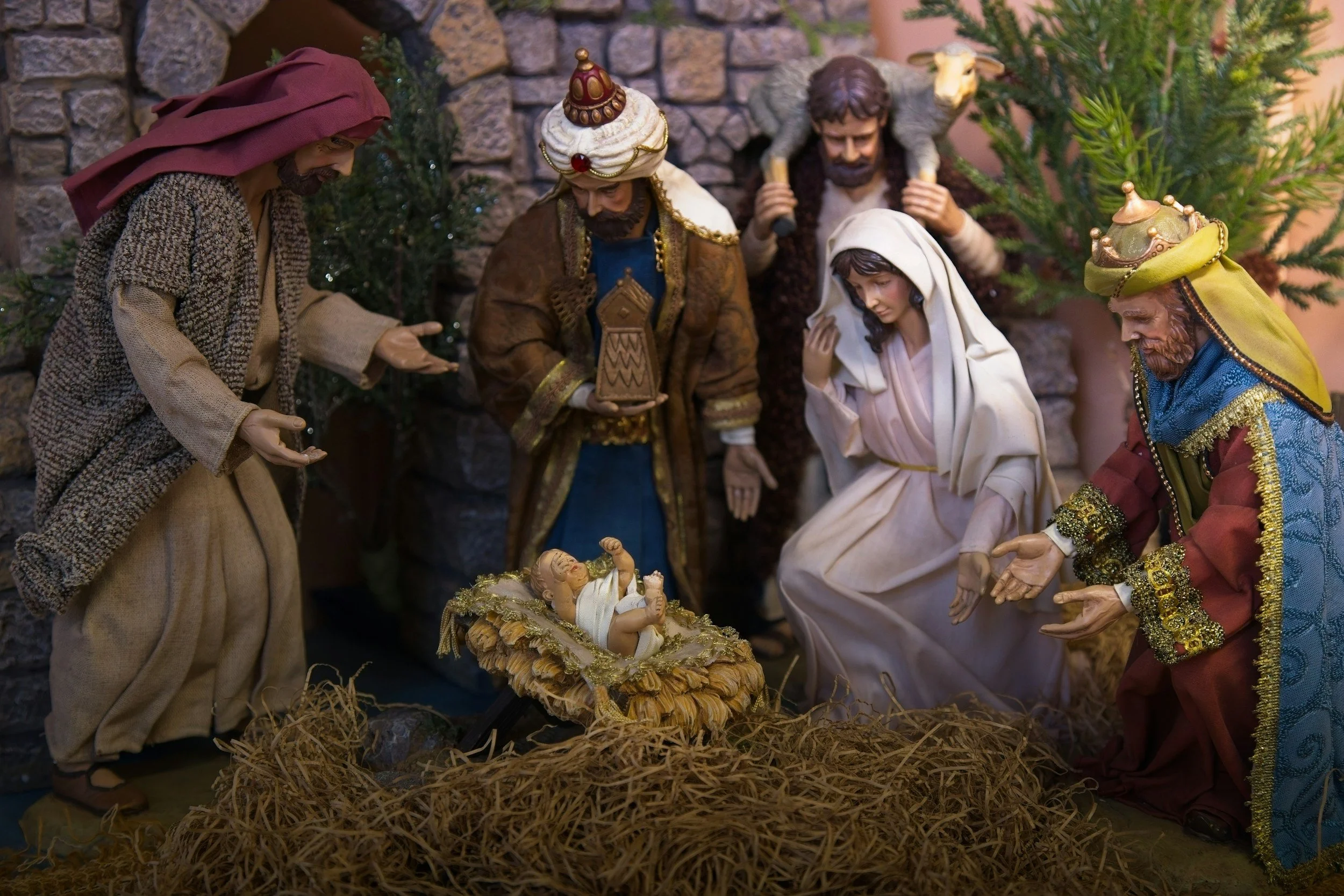 Glory Wrapped in Cloth