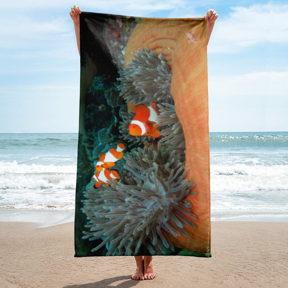 Large Beach Towel, 30 X 60 Inch Towel, Bath Towel, Jellyfish Print Towel,  Custom Bath Towel, Oversized Beach Towel, Jelly Fish Print Towel 