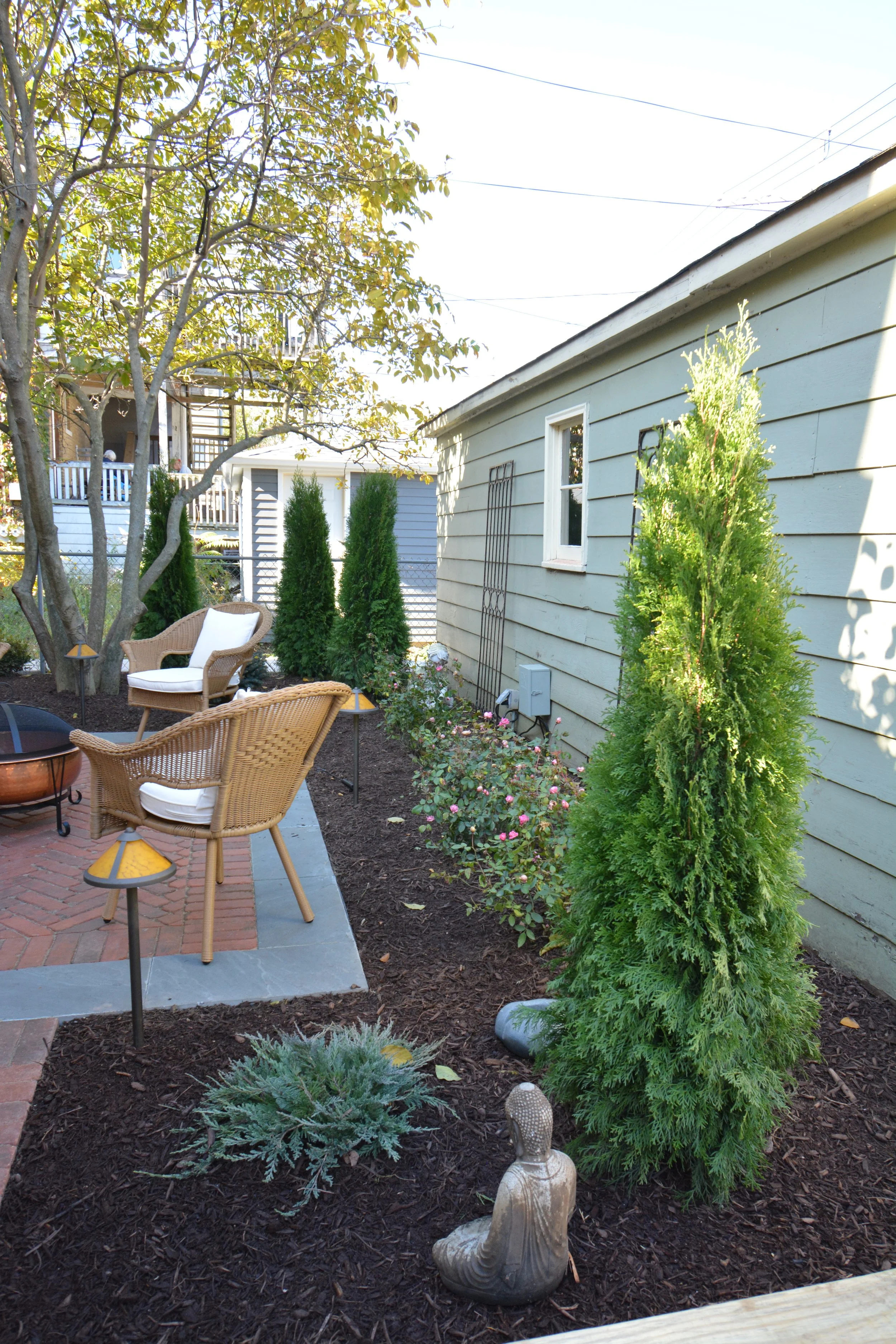 Our projects focus on executing quality hardscape and landscapes, including patios, outdoor fire pits, grilling areas, set walls, landscape lighting, pergolas, and drainage solutions.  We also offer full-service maintenance packages to keep your land