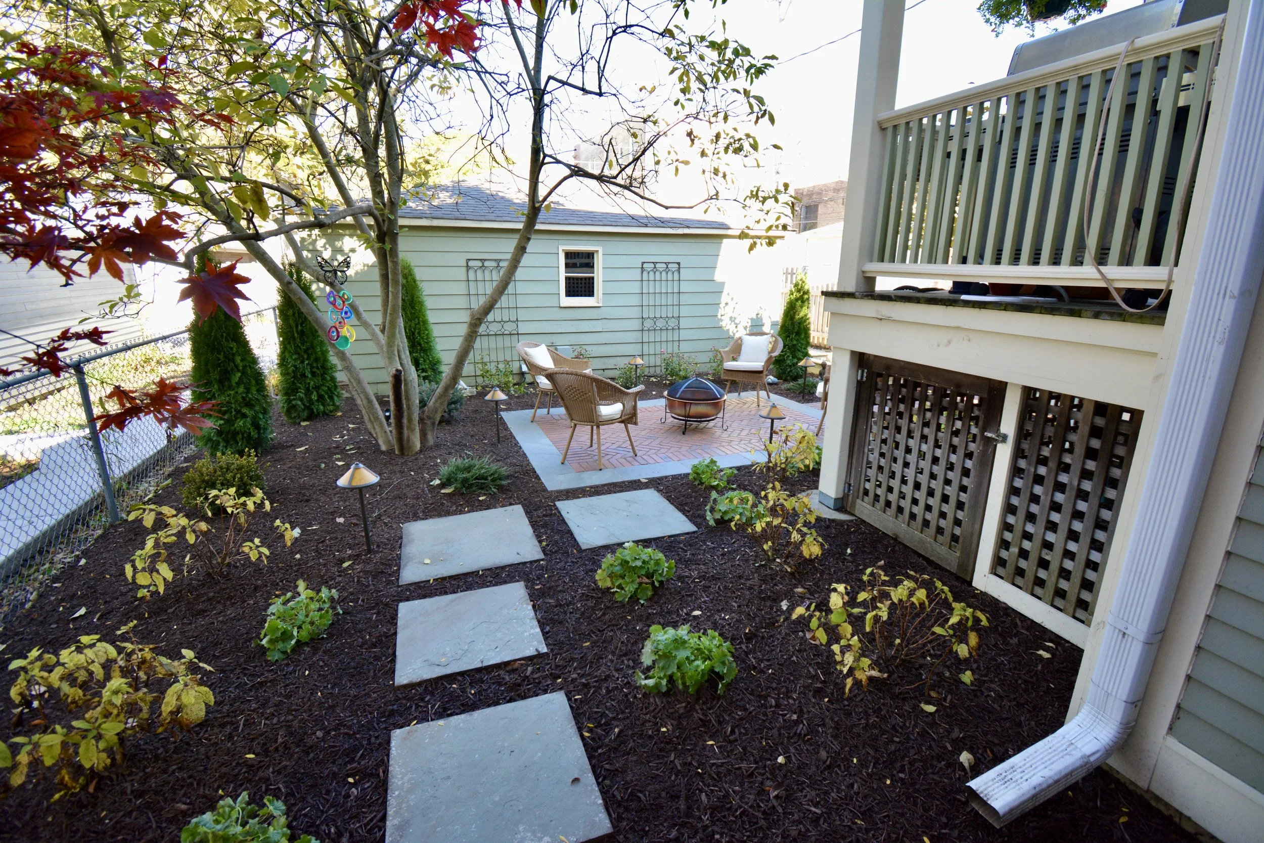 Our projects focus on executing quality hardscape and landscapes, including patios, outdoor fire pits, grilling areas, set walls, landscape lighting, pergolas, and drainage solutions.  We also offer full-service maintenance packages to keep your land
