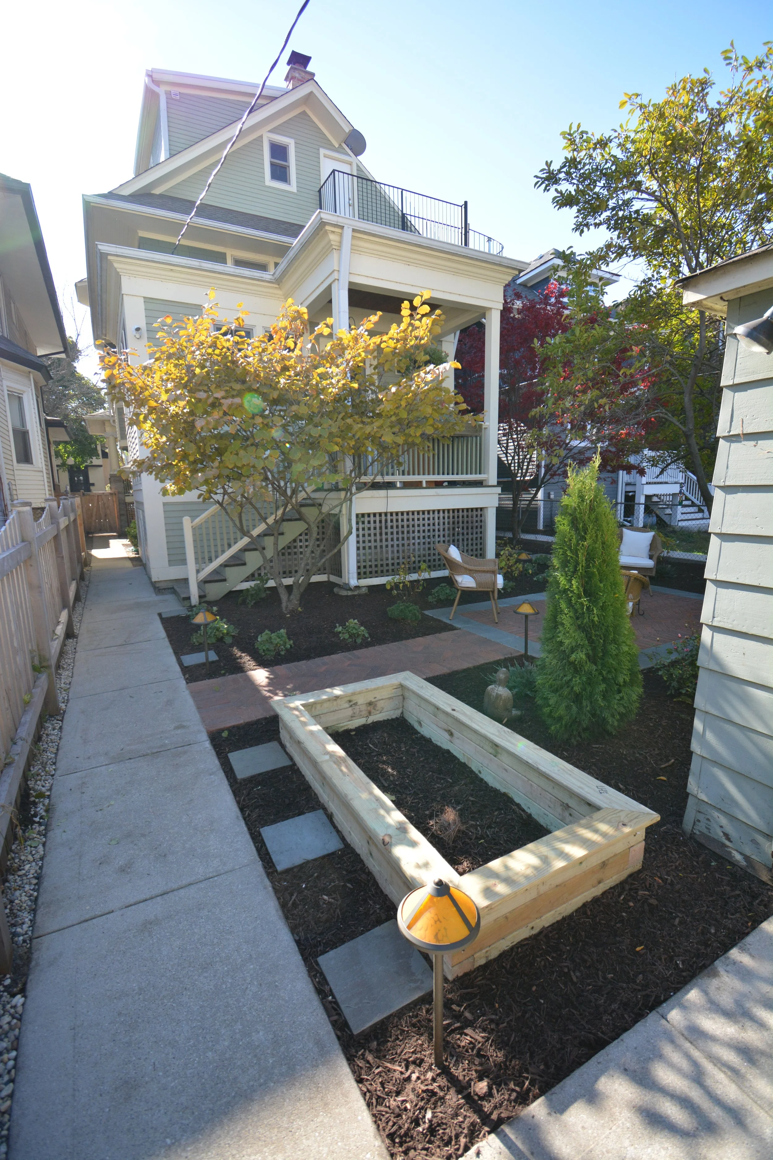 Our projects focus on executing quality hardscape and landscapes, including patios, outdoor fire pits, grilling areas, set walls, landscape lighting, pergolas, and drainage solutions.  We also offer full-service maintenance packages to keep your land