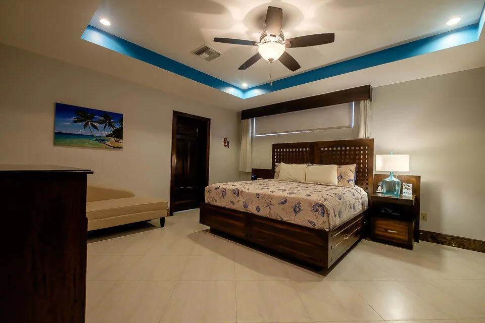 LGHT2767-HDR.jpg