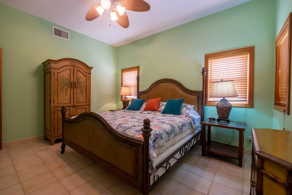 LGHT2781-HDR.jpg