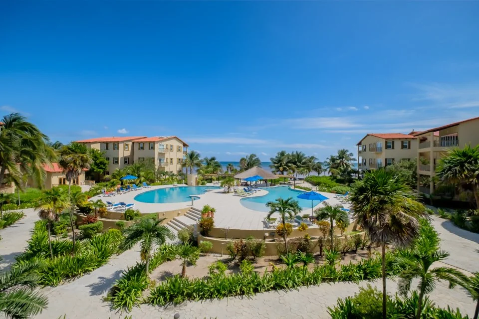 Residences at Barrier Reef - 5B - October_2025 - LIGH5296-HDR.jpg