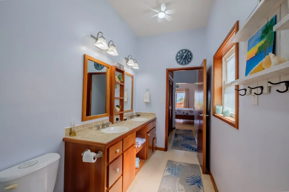 Residences at Barrier Reef - 5B - October_2025 - LIGH5080-HDR.jpg