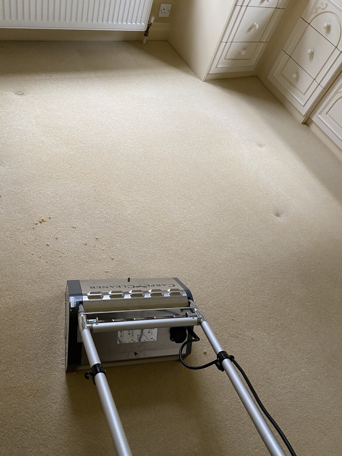 Low Moisture Carpet Cleaning in Grimsby and Cleethorpes