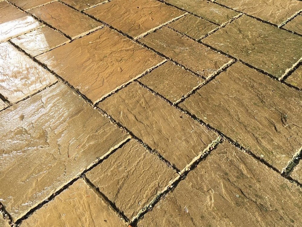 Patio slabs cleaned by iNEX