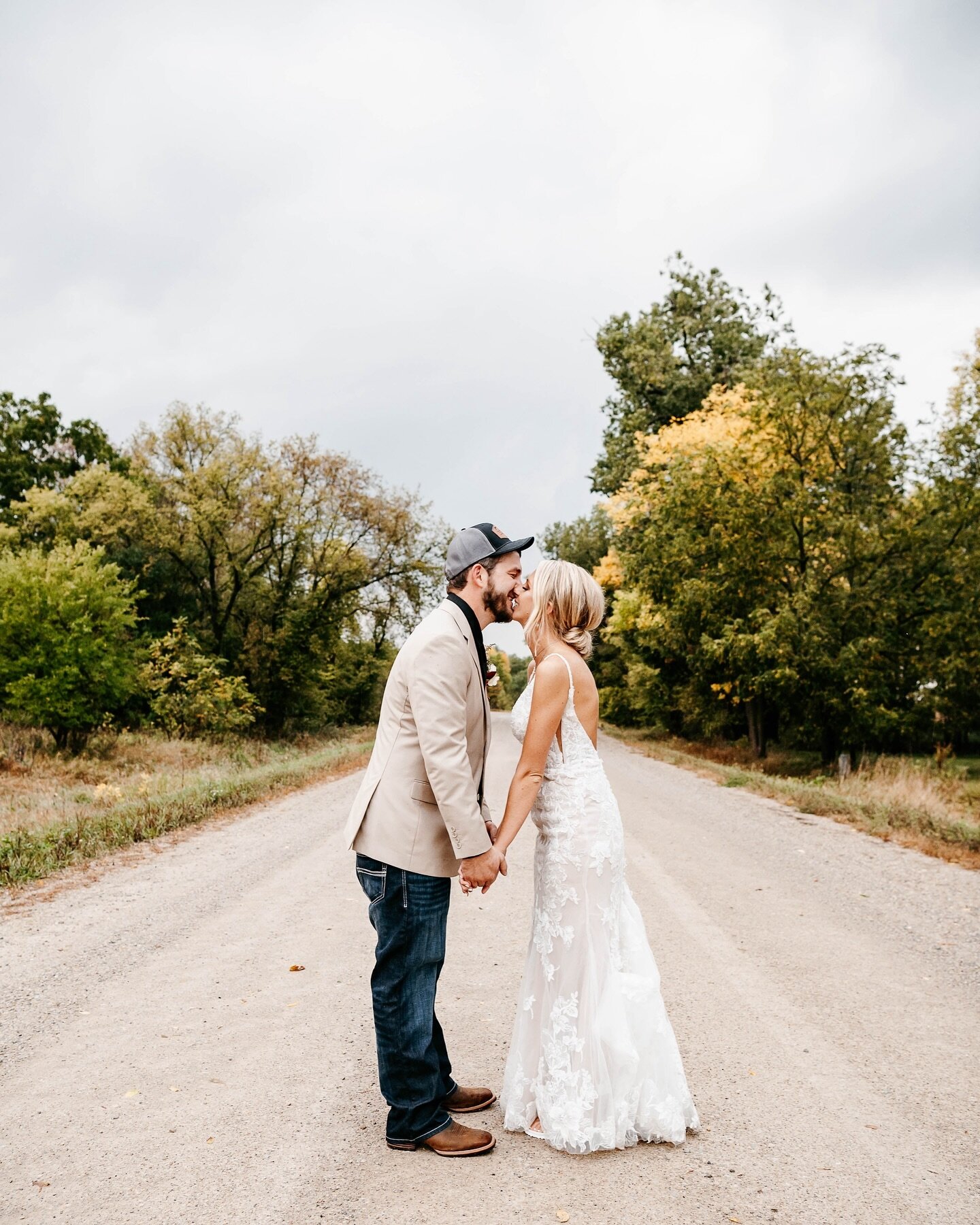 Marriage looks good on these two ✨