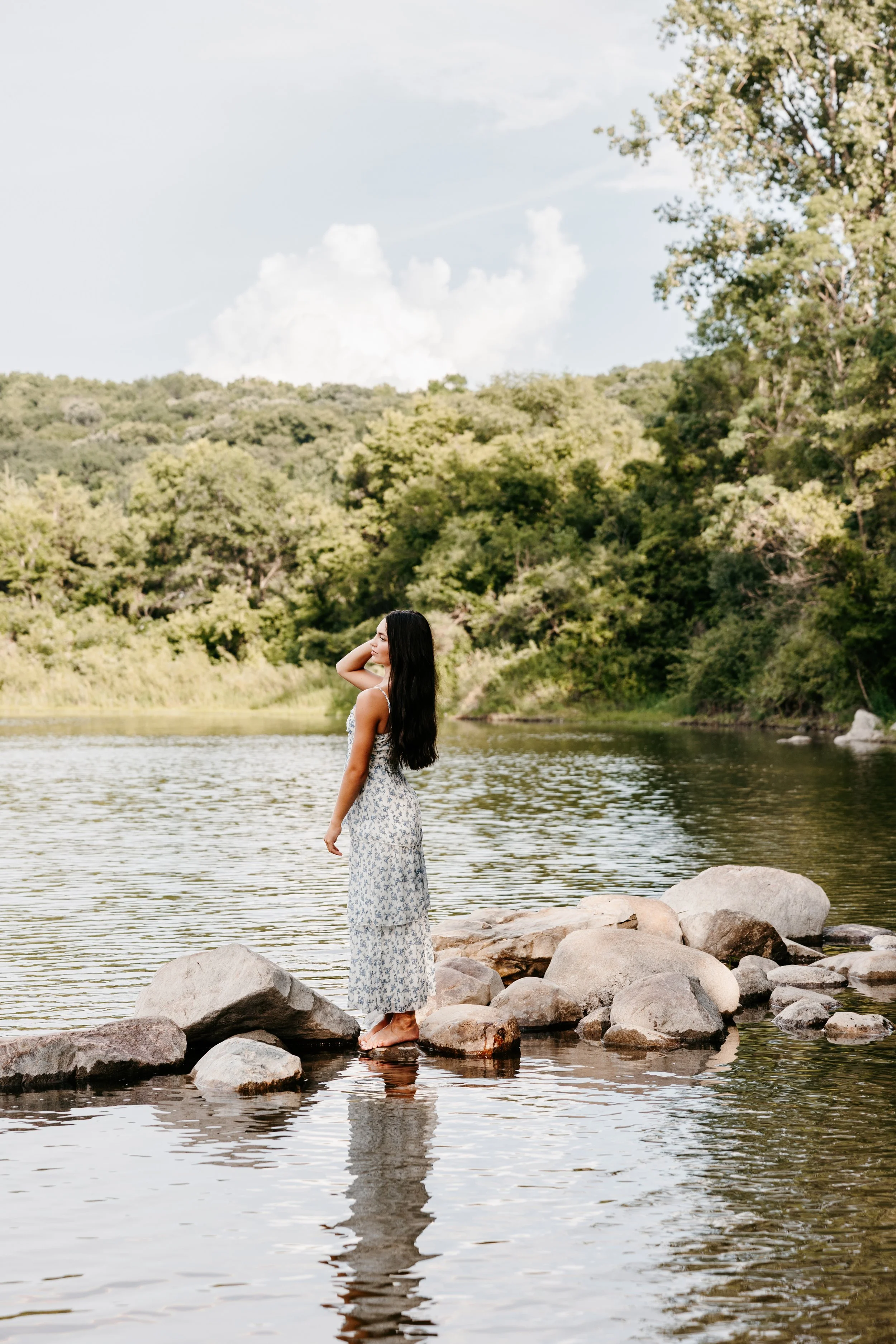 	
Twin Cities, Southern Minnesota Senior Photographer