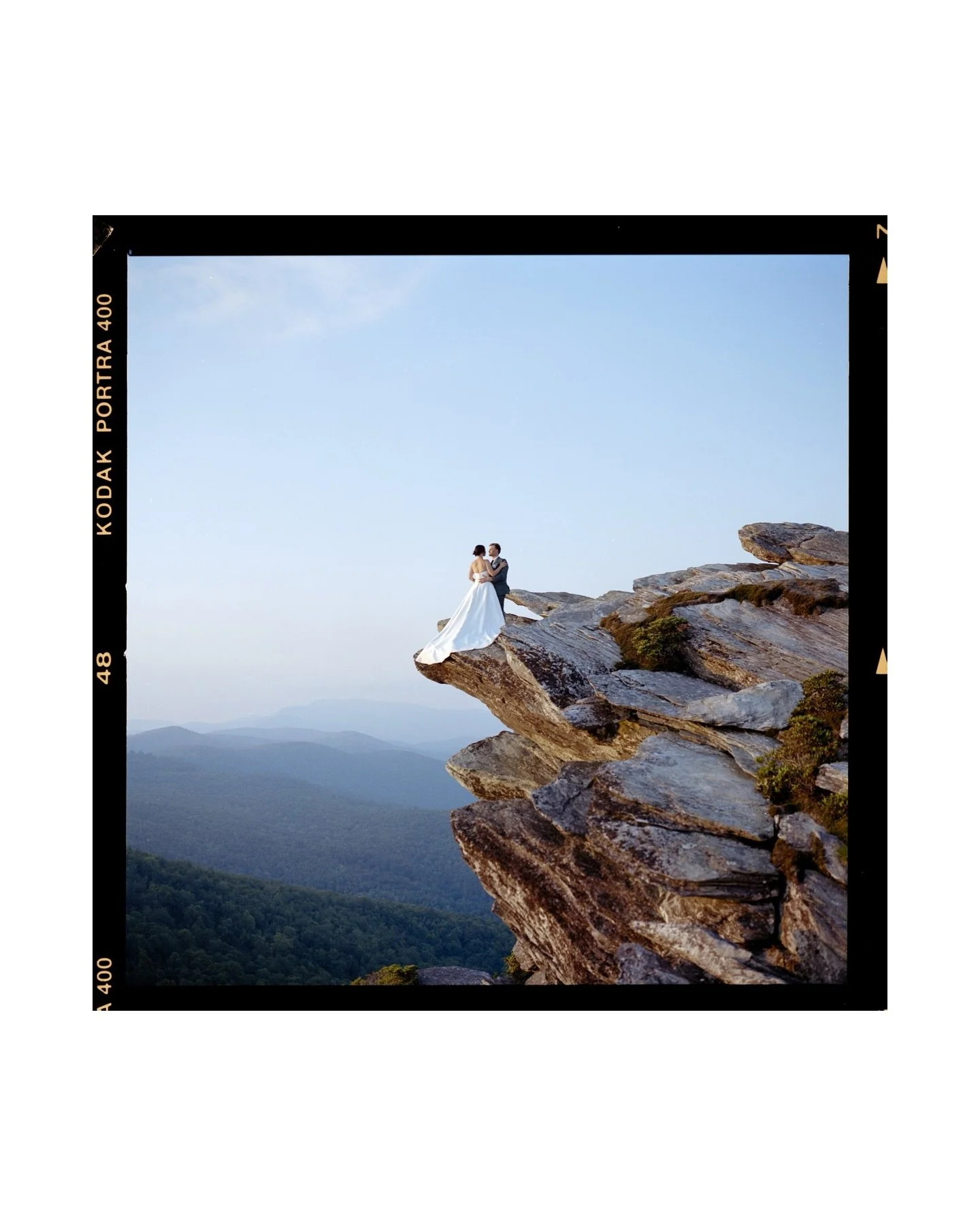 What I love about days like this is that you don&rsquo;t have to pick between cozy time with your people and the thrill of exploring the outdoors &mdash; you can have both. An elopement in the Blue Ridge Mountains can be as simple as a 6-hour day wit