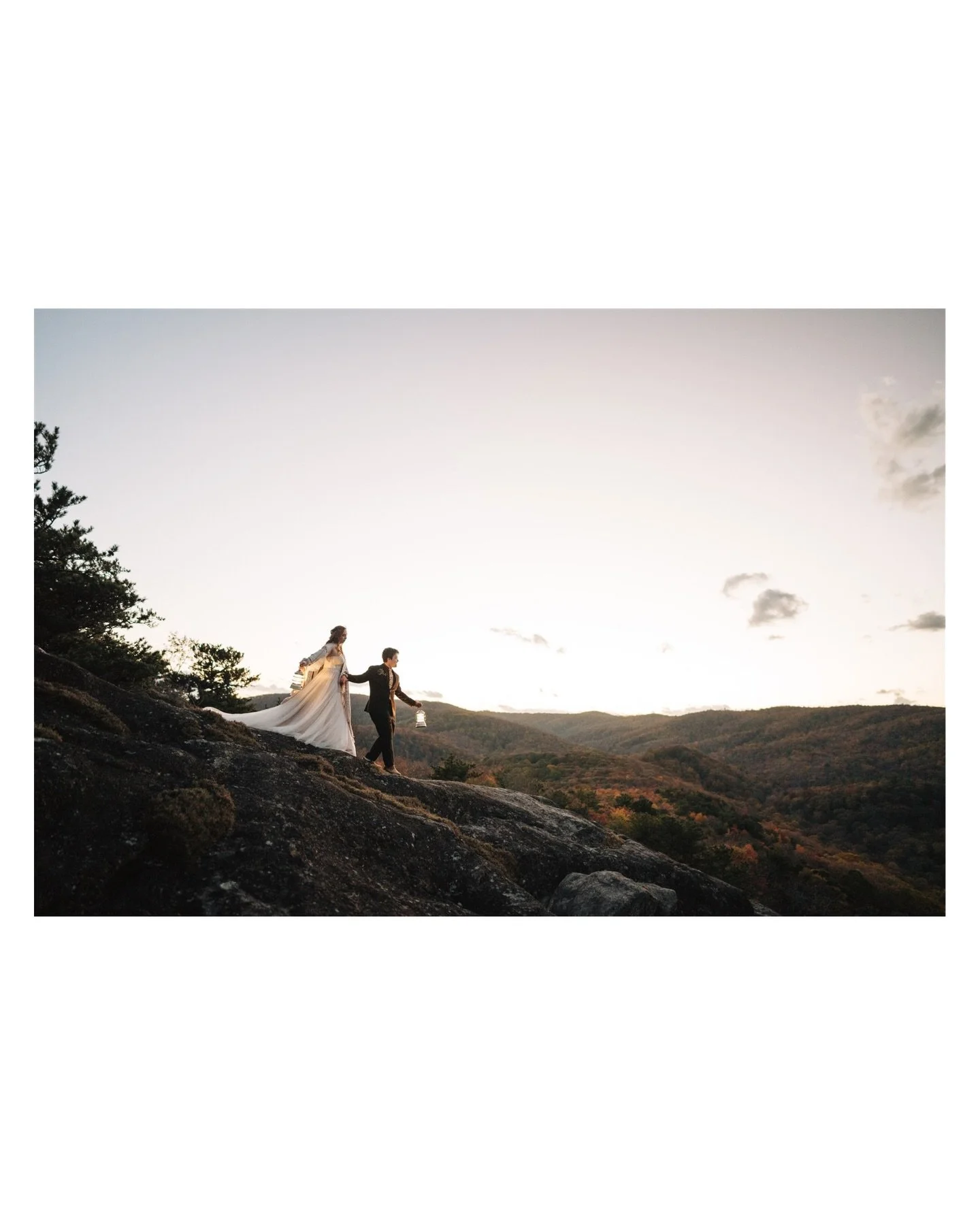 Ashlee + Zack | 10.21 + 10.23.25

Happy holidays everyone! It&rsquo;s been a whirlwind around our house lately, but in the after hours post-kids-bedtimes, it&rsquo;s been fun to deep dive into sessions from the fall that I&rsquo;d only seen a few pho