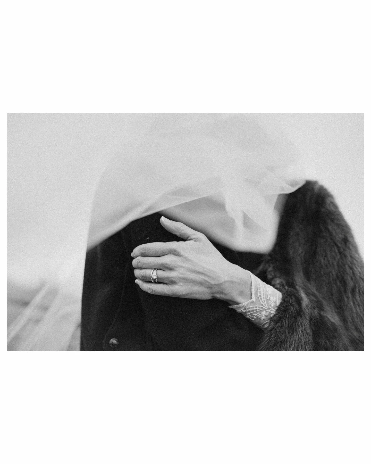 Happy New Year, everyone 🤍
I&rsquo;ve been a little quiet around here through the holidays&mdash;taking some time off social media to recharge and catch up behind the scenes before diving into a new season. It&rsquo;s been a fun stretch of family ti