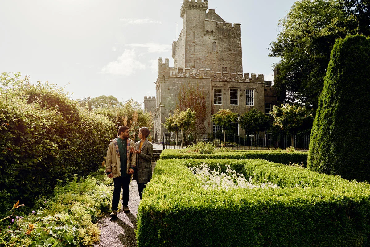 072617-Seasonal_2017-Castle-0498_R1.jpg