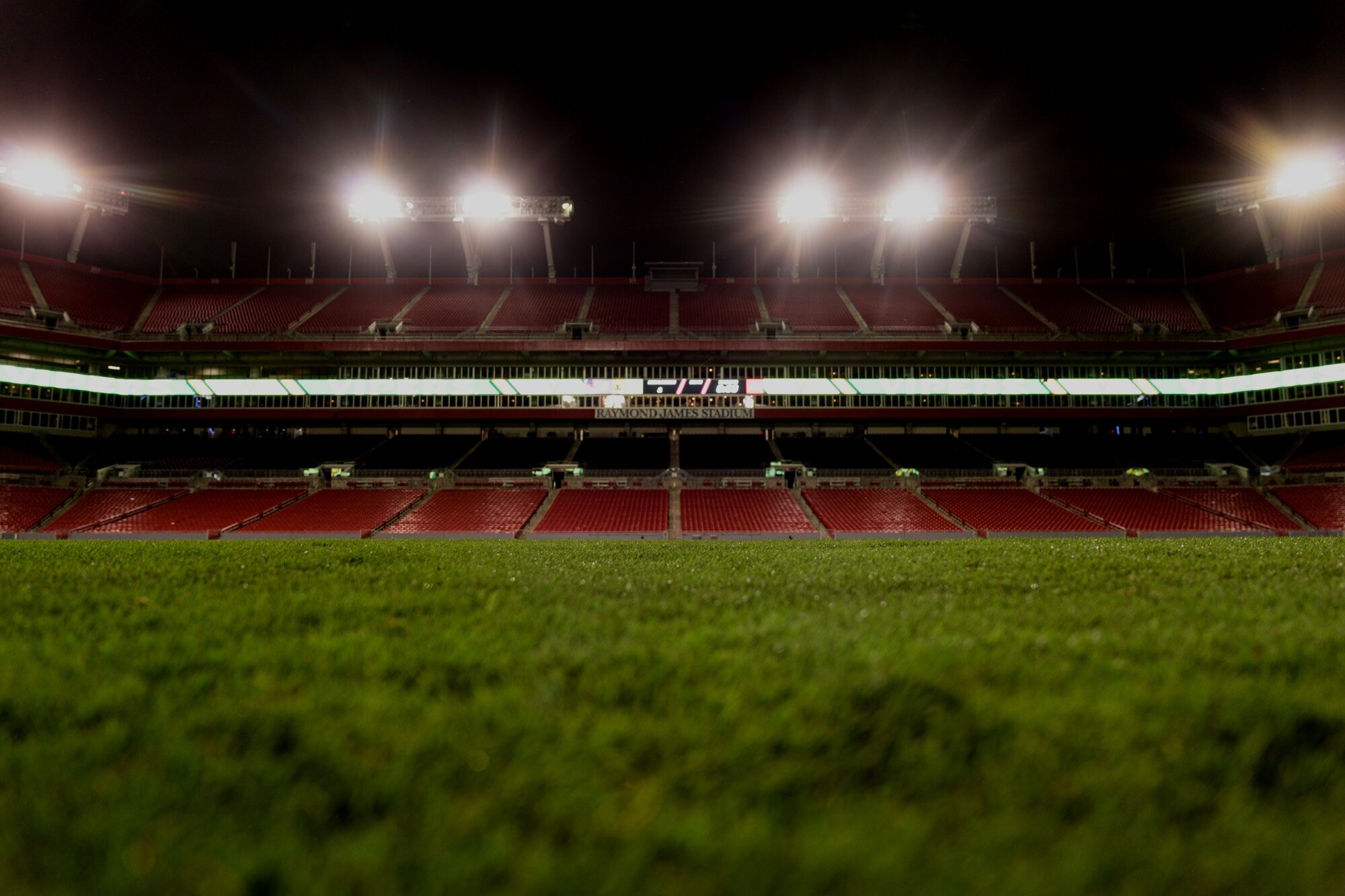 tampa bay buccaneers stadium store