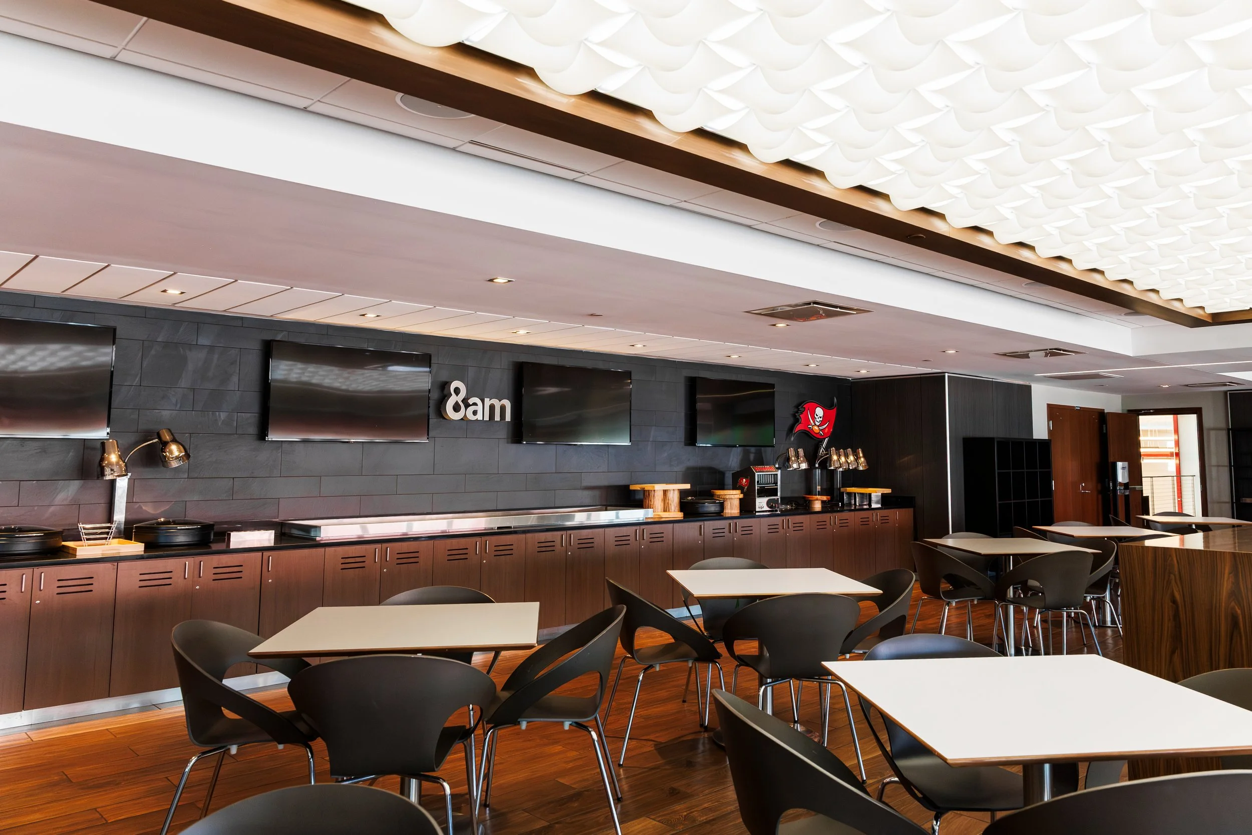 260504_TR_8amClubSignage_033.jpg