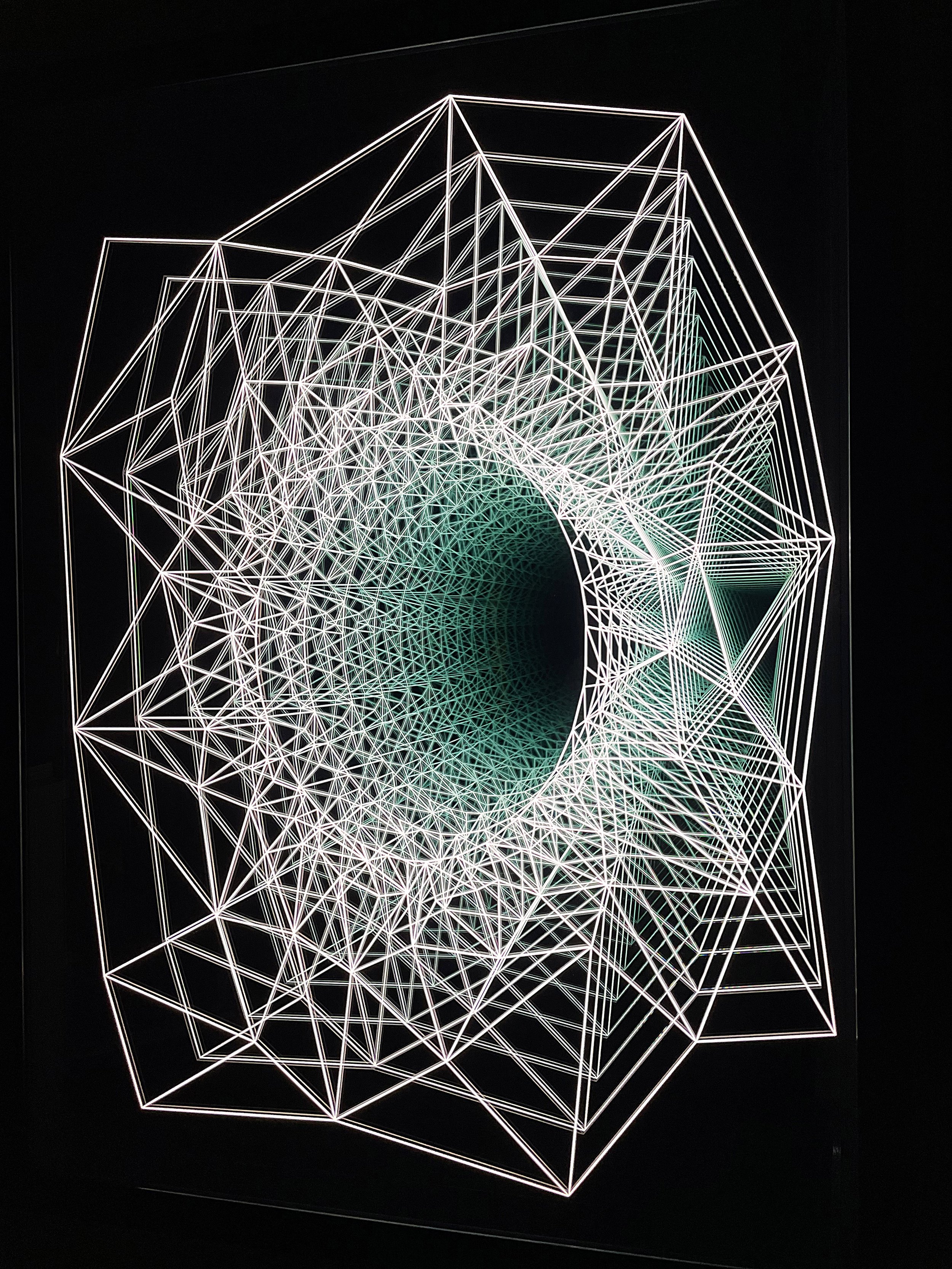 CHUL HYUN AHN "Mirror Drawing (oval)"