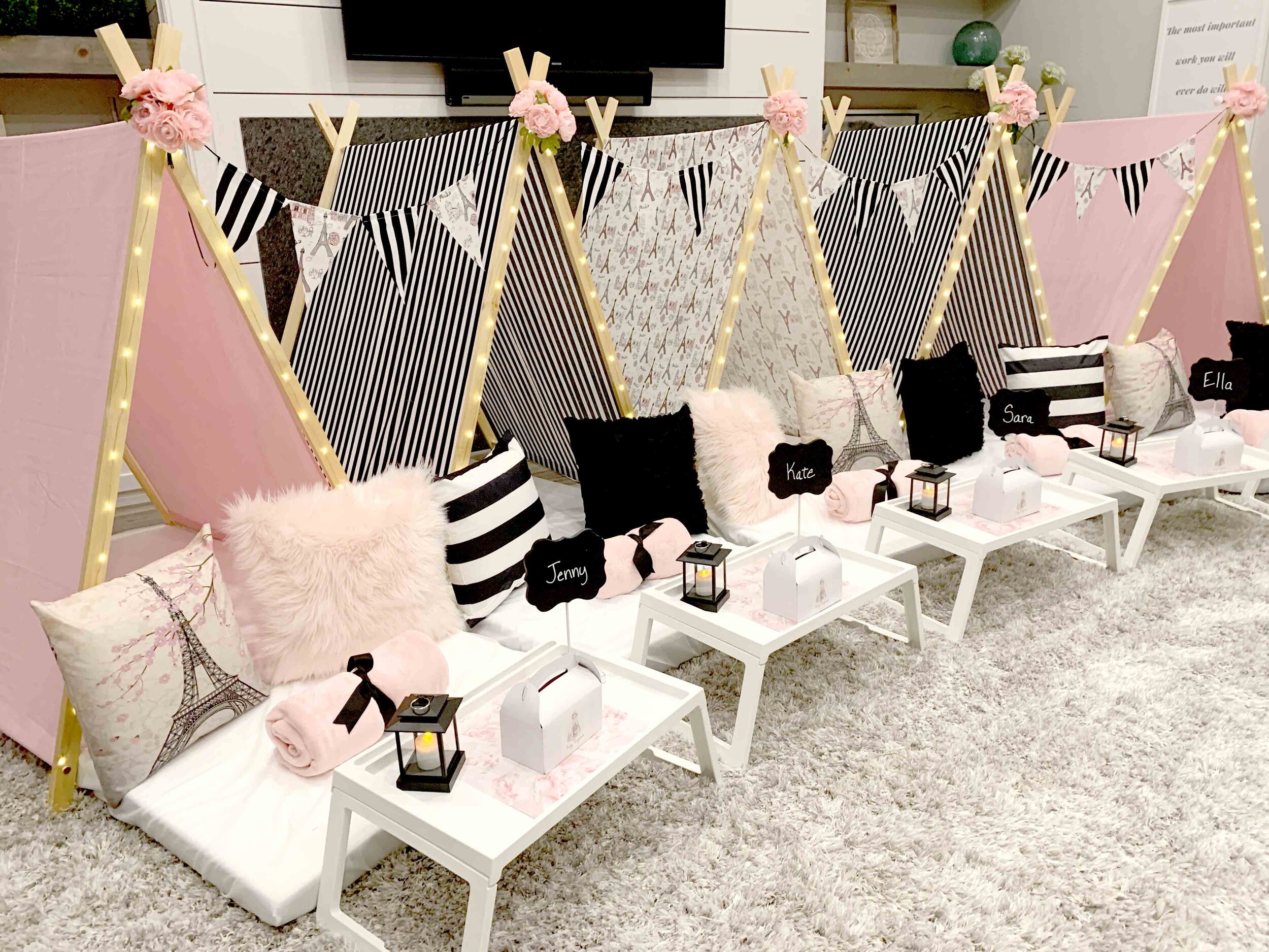 Paris - Sleepover Rentable Tents