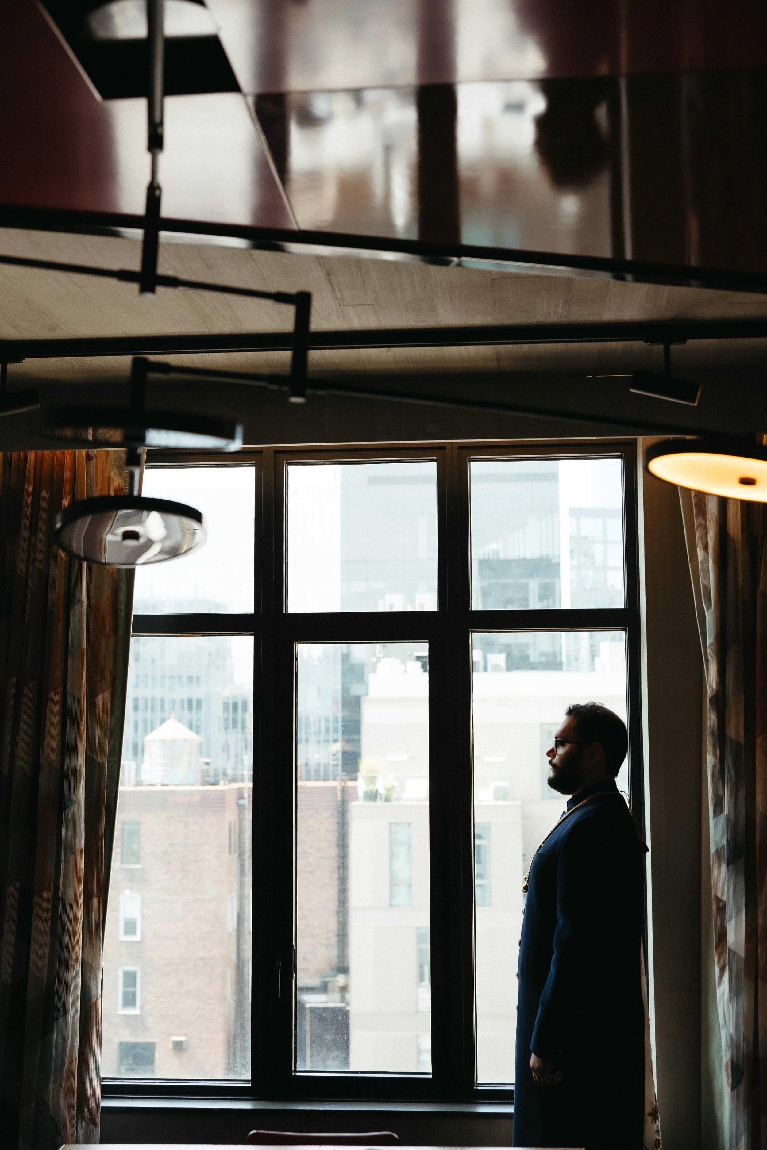 Getting ready -3973.jpg