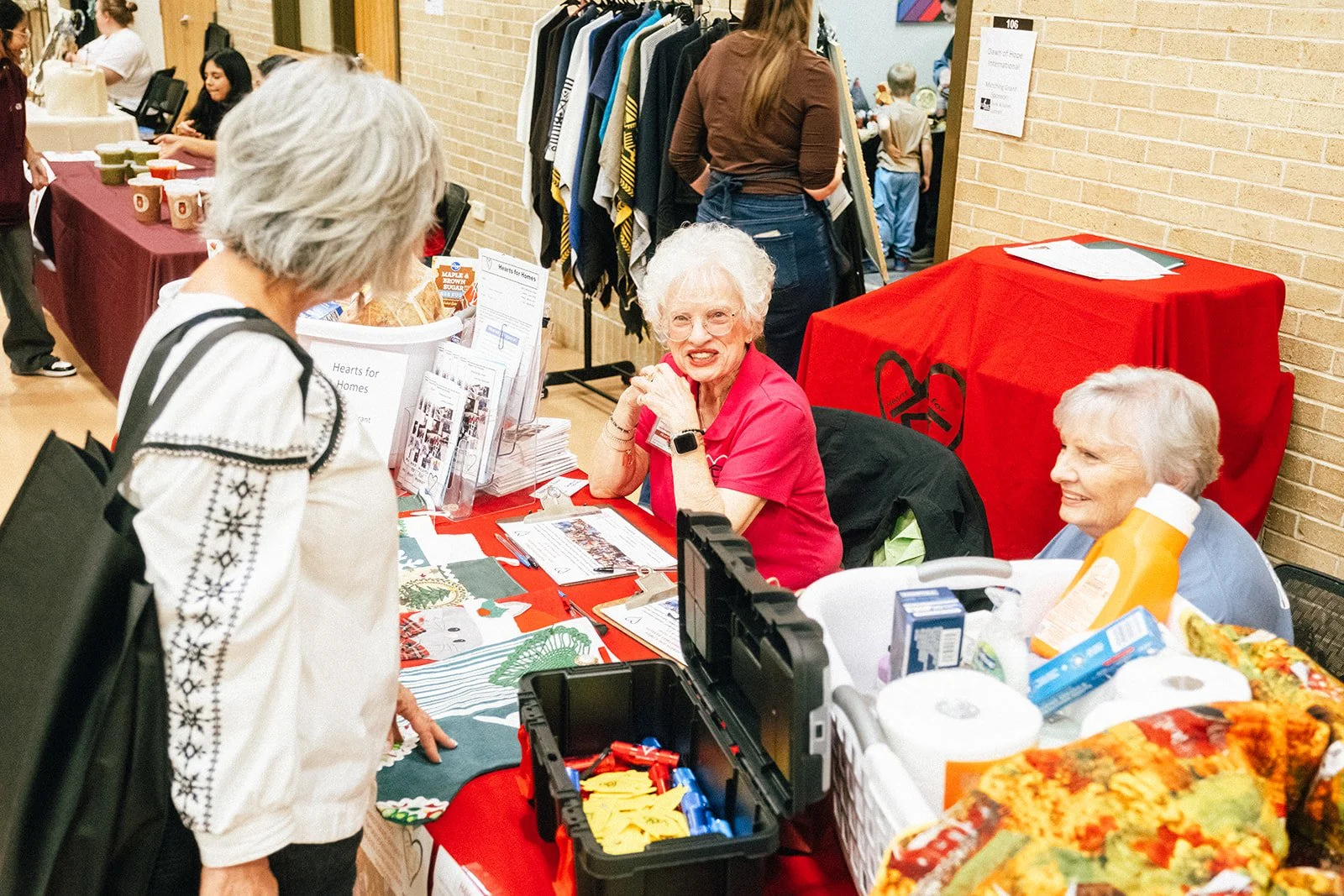 FUMCDentonAlternativeGiftsFair2025_7November2025_EmilioMesaPhotography_0054.jpg