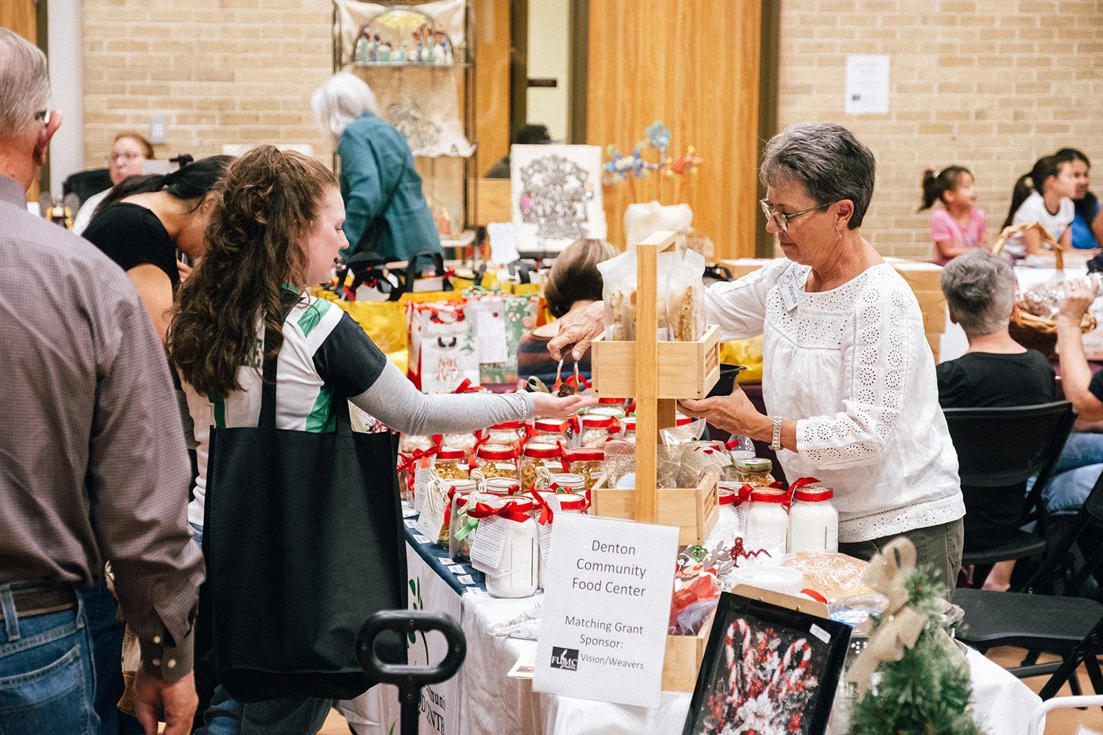 FUMCDentonAlternativeGiftsFair2025_7November2025_EmilioMesaPhotography_0020.jpg