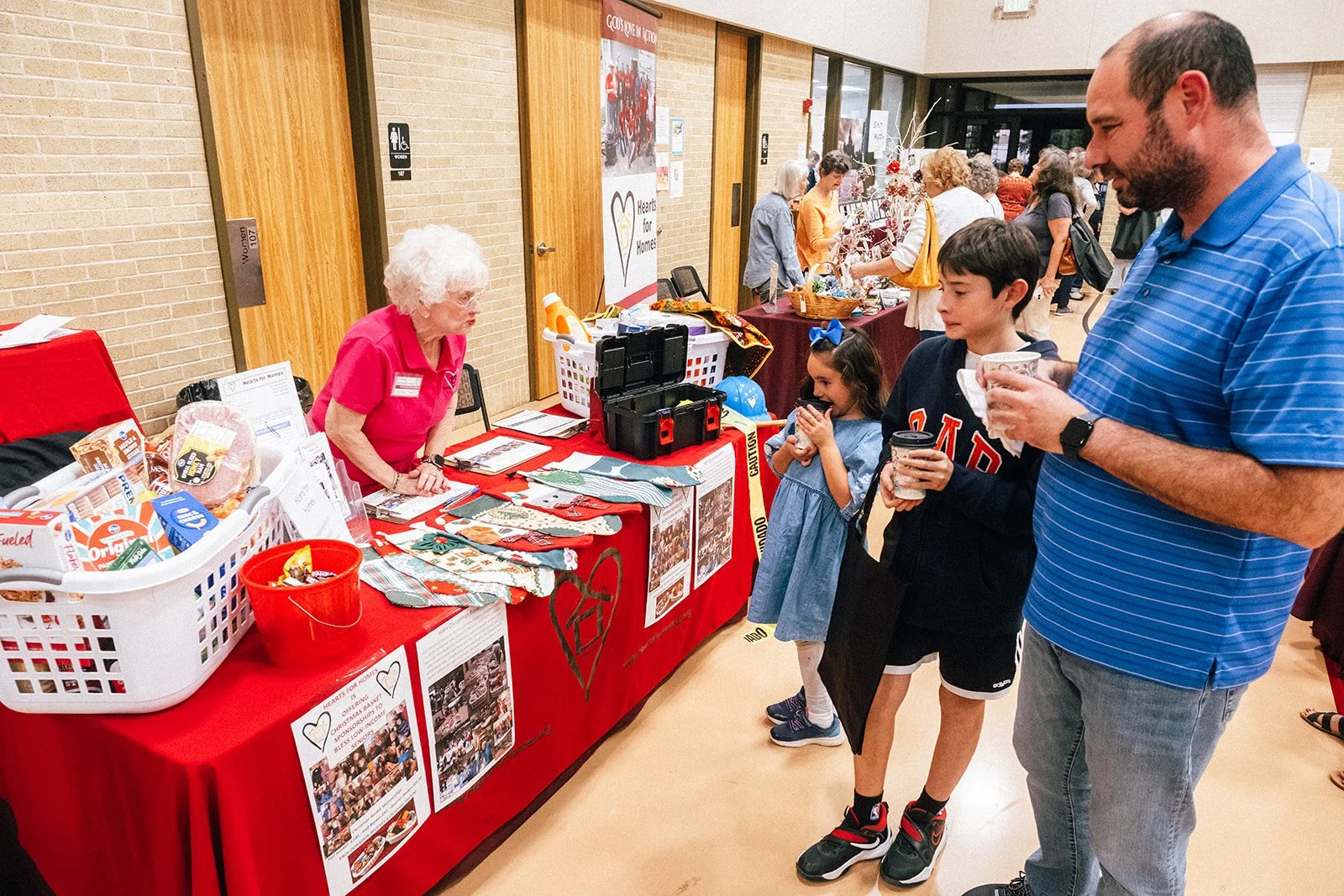 FUMCDentonAlternativeGiftsFair2025_7November2025_EmilioMesaPhotography_0022.jpg