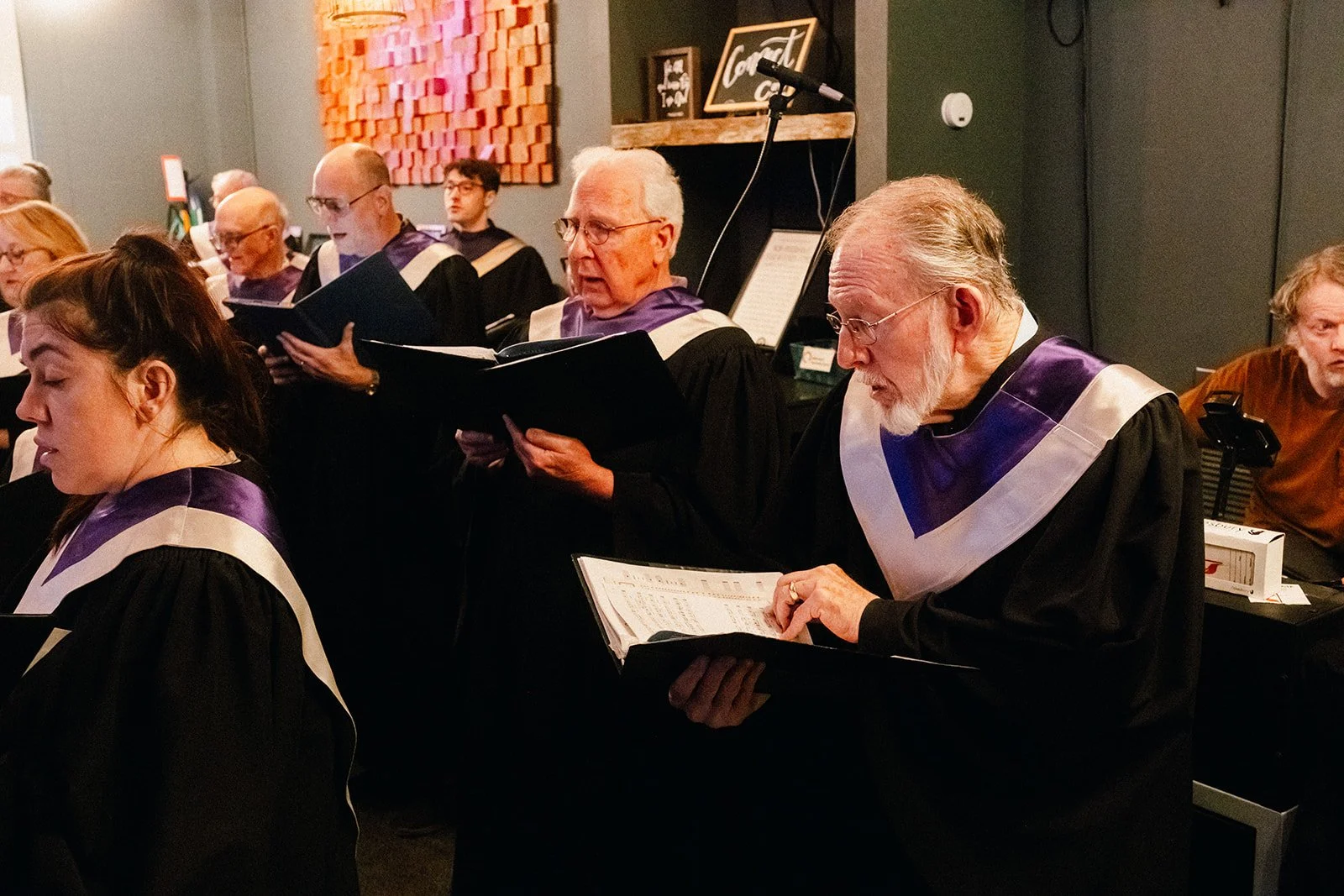 FUMCDentonMaundyThursday_Worship_EmilioMesaPhotography_0092.jpg