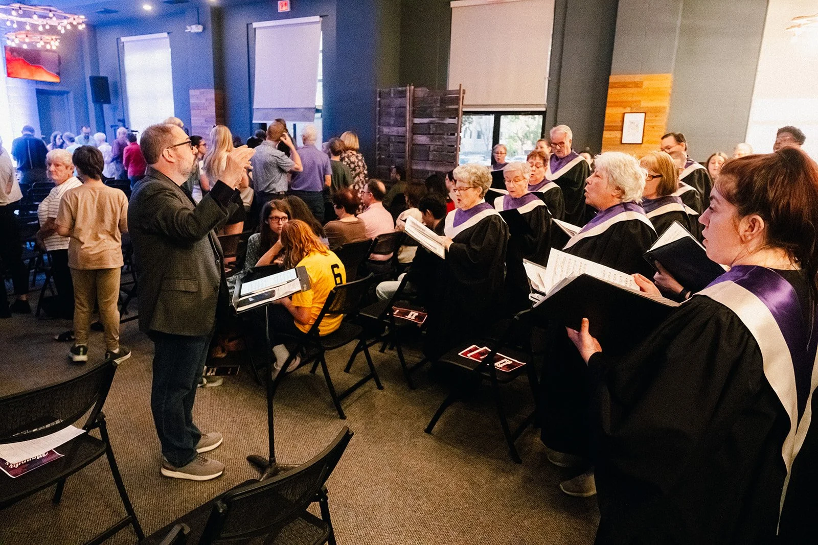 FUMCDentonMaundyThursday_Worship_EmilioMesaPhotography_0093.jpg