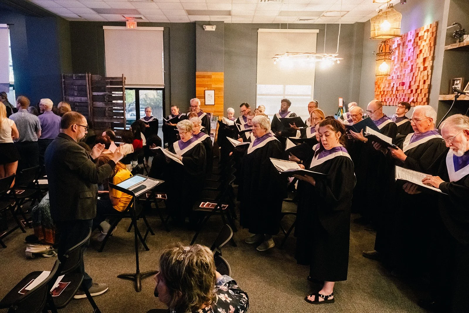 FUMCDentonMaundyThursday_Worship_EmilioMesaPhotography_0094.jpg