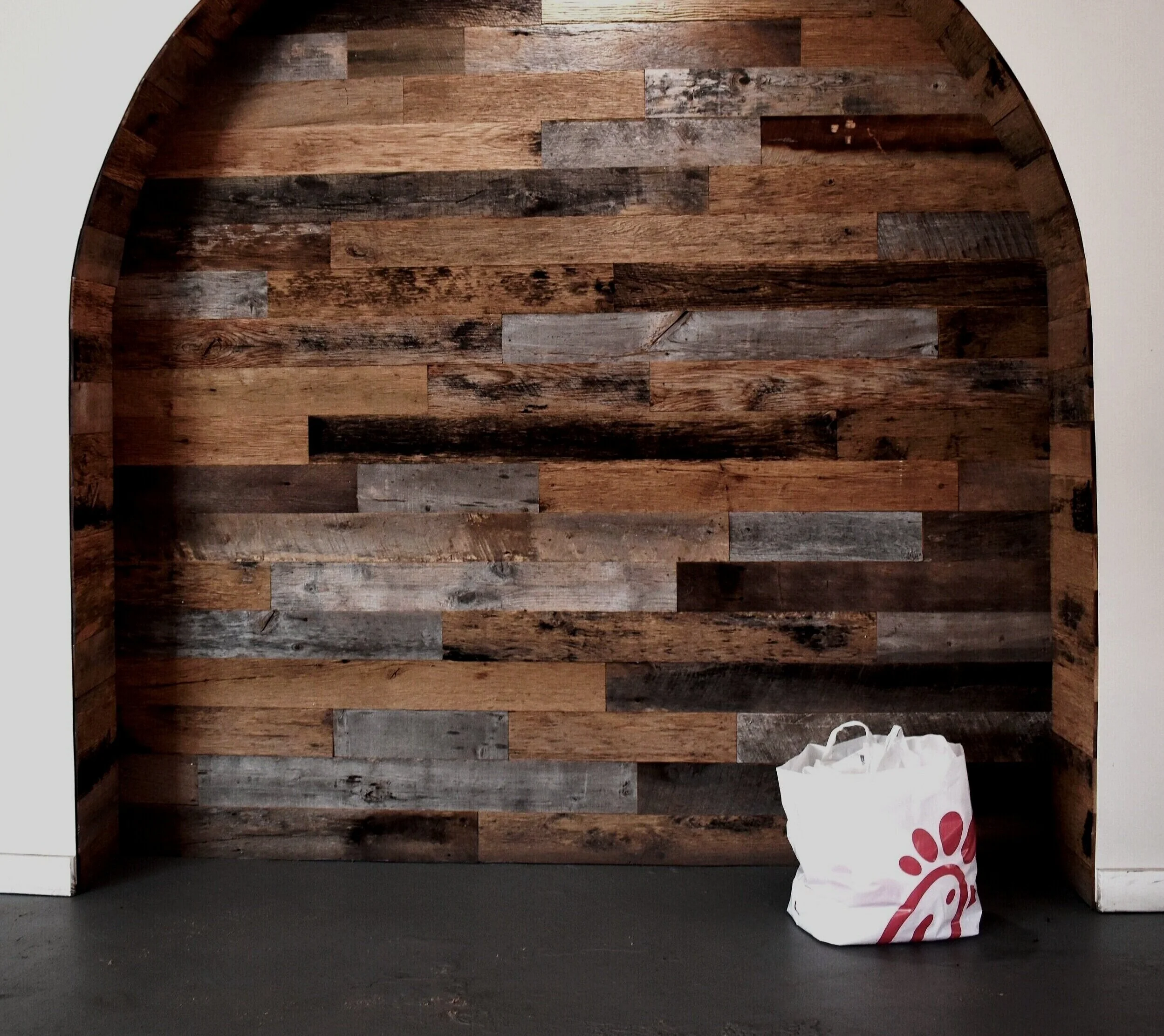Background%2525252Bheartwood.jpg