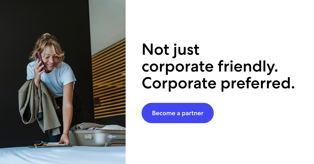 RTB_01B-Business-Travelers_01-1.91_1.png