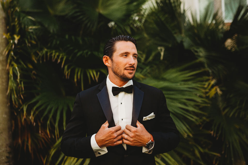 Tropical Themed Wedding | Mandy + Chaz | Safety Harbor, Florida — Love ...