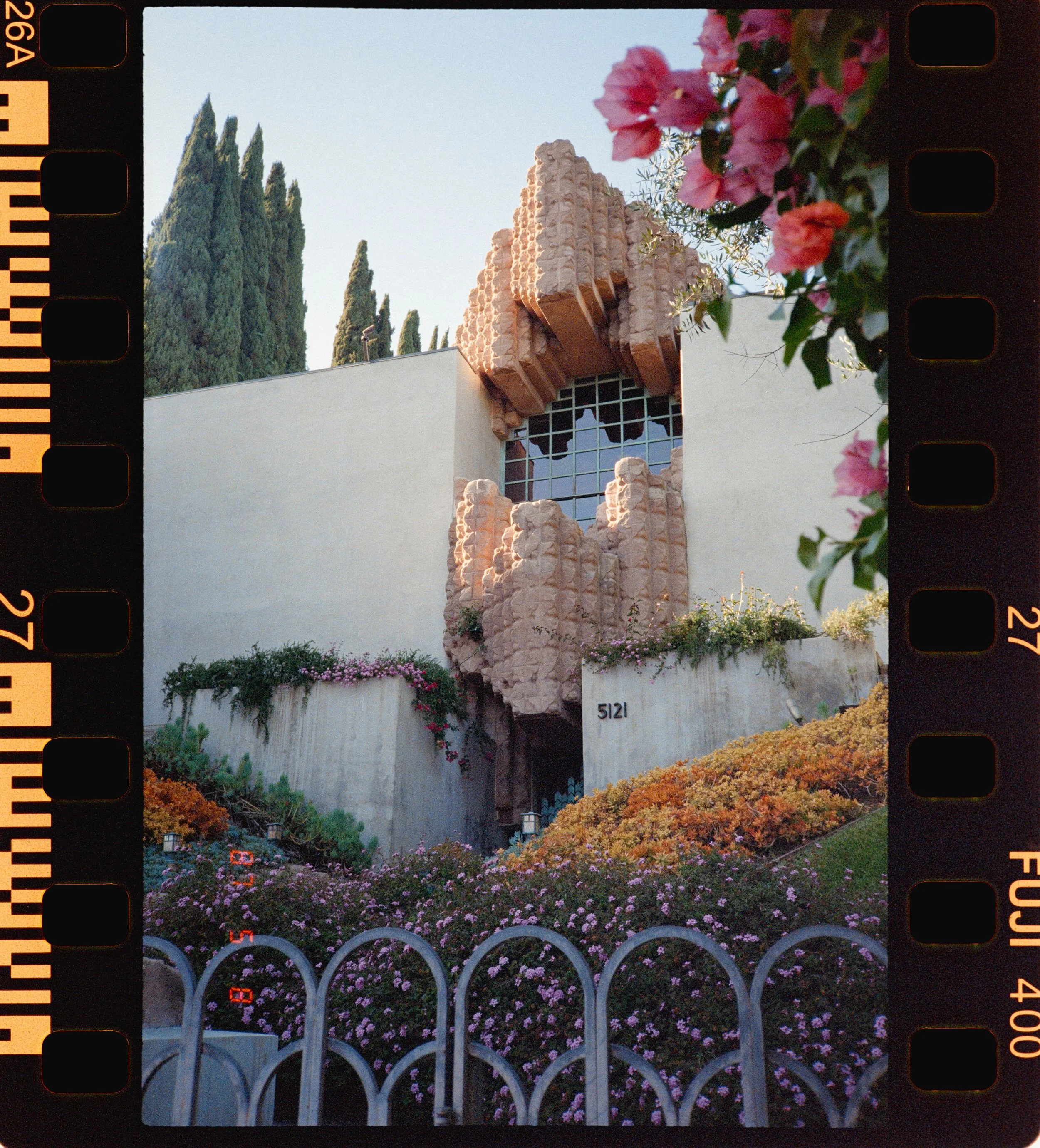 FUJI 400 (30 of 40).jpg