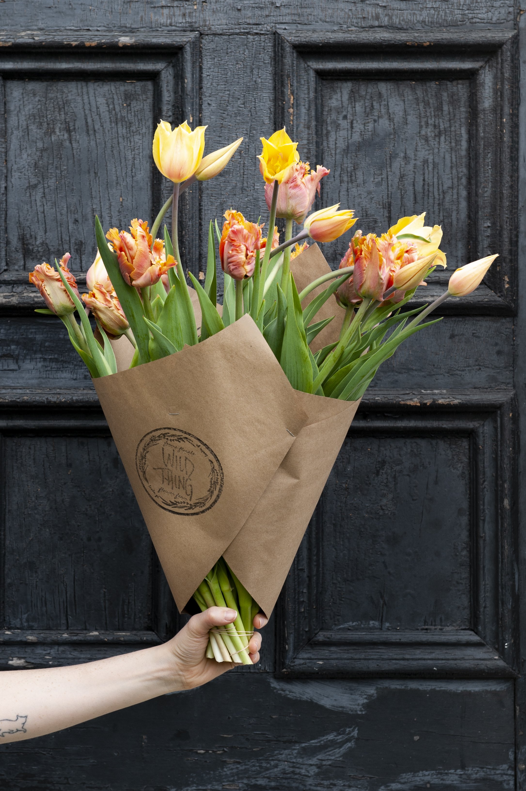Bouquet d'abonnement printanier de tulipes grand format - Large tulip bouquet spring share