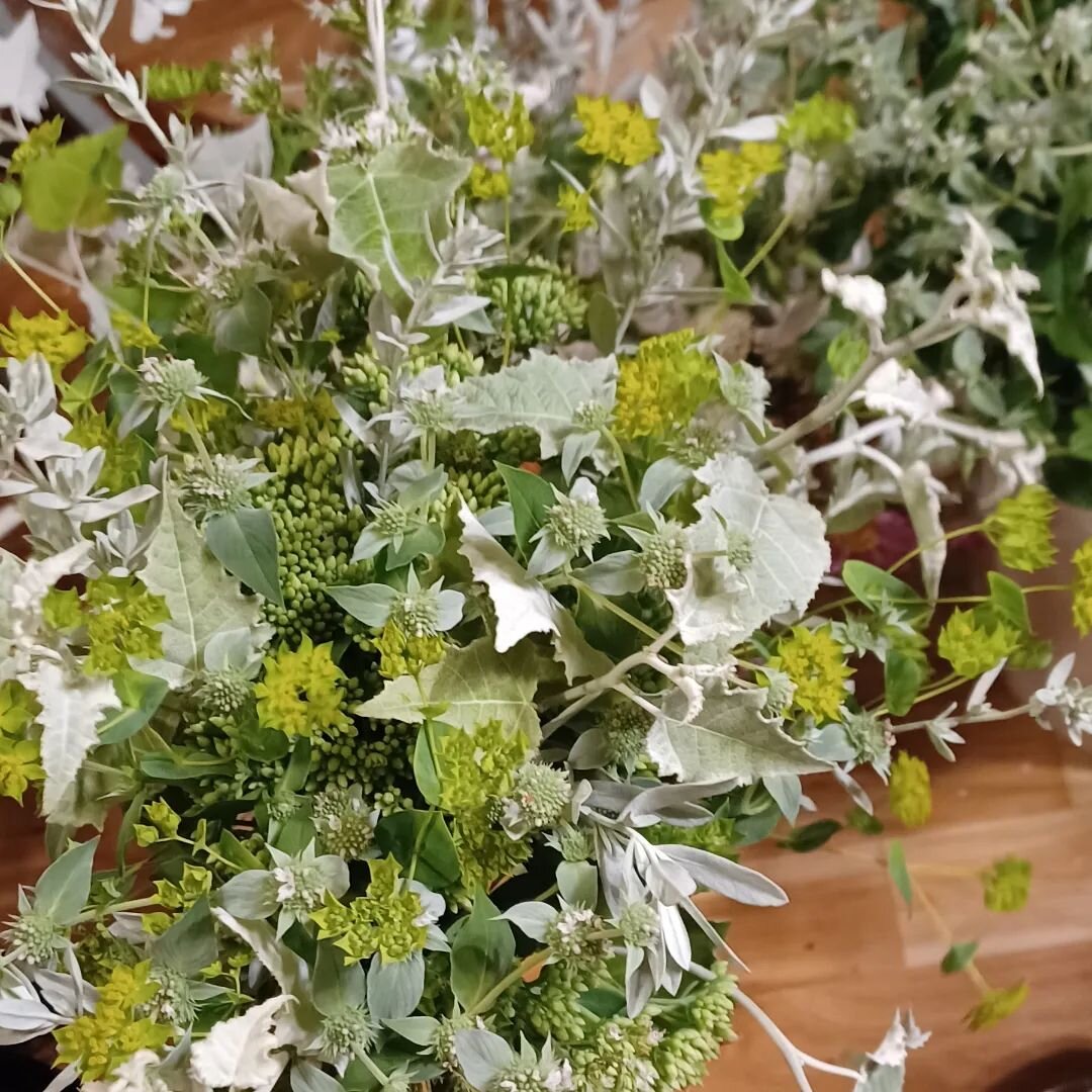 Silver poplar, Sedum, Buplureum, Mountain Mint and Artemisia formed the base of what would become an early August Bridal Bouquet.

The colours and textures in this one make my heart happy. 

There is so much beauty and magic in bouquets that comes fr