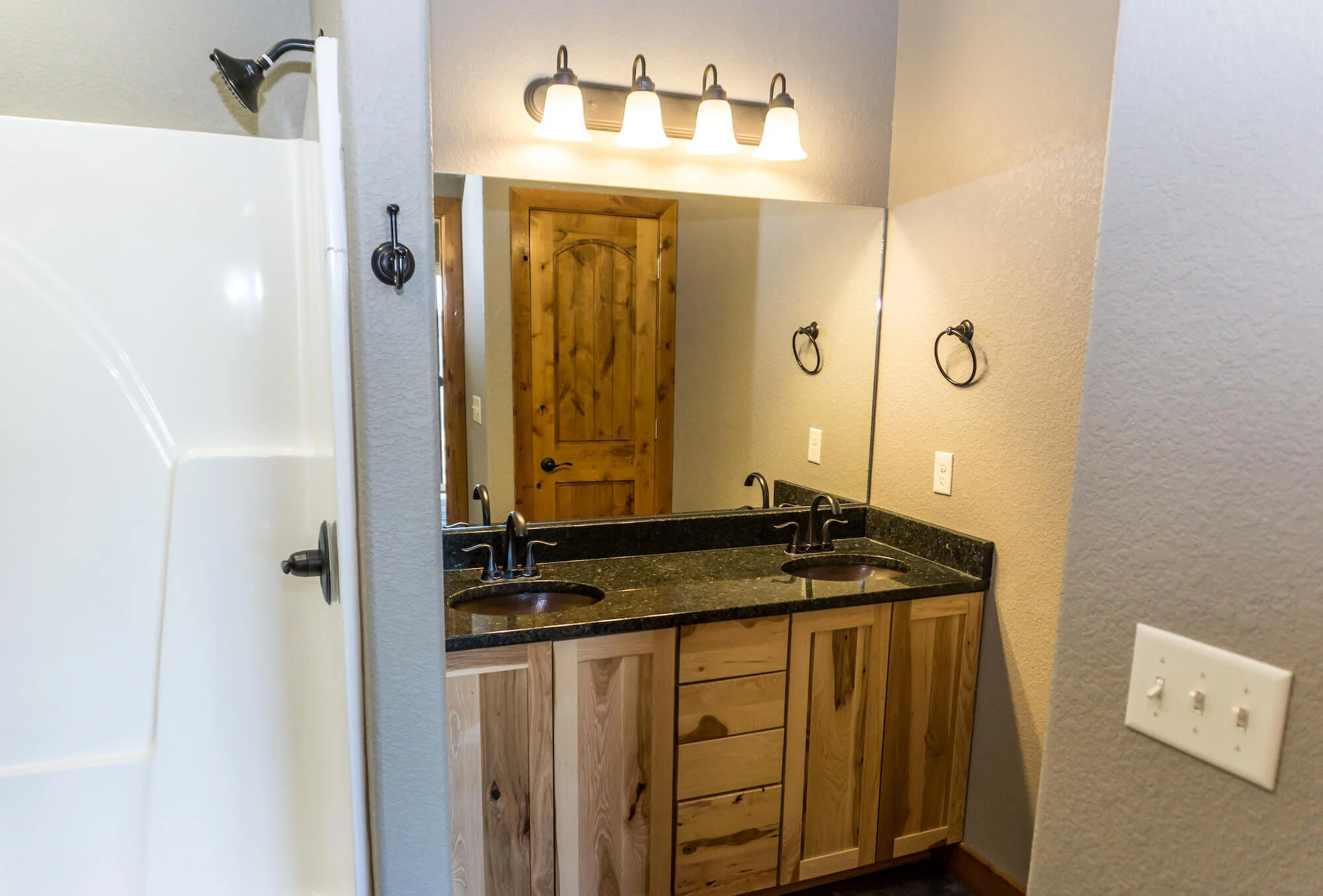2019-1-15+Rodney+Watts+307+Meadowlark+Compressed+13.jpg