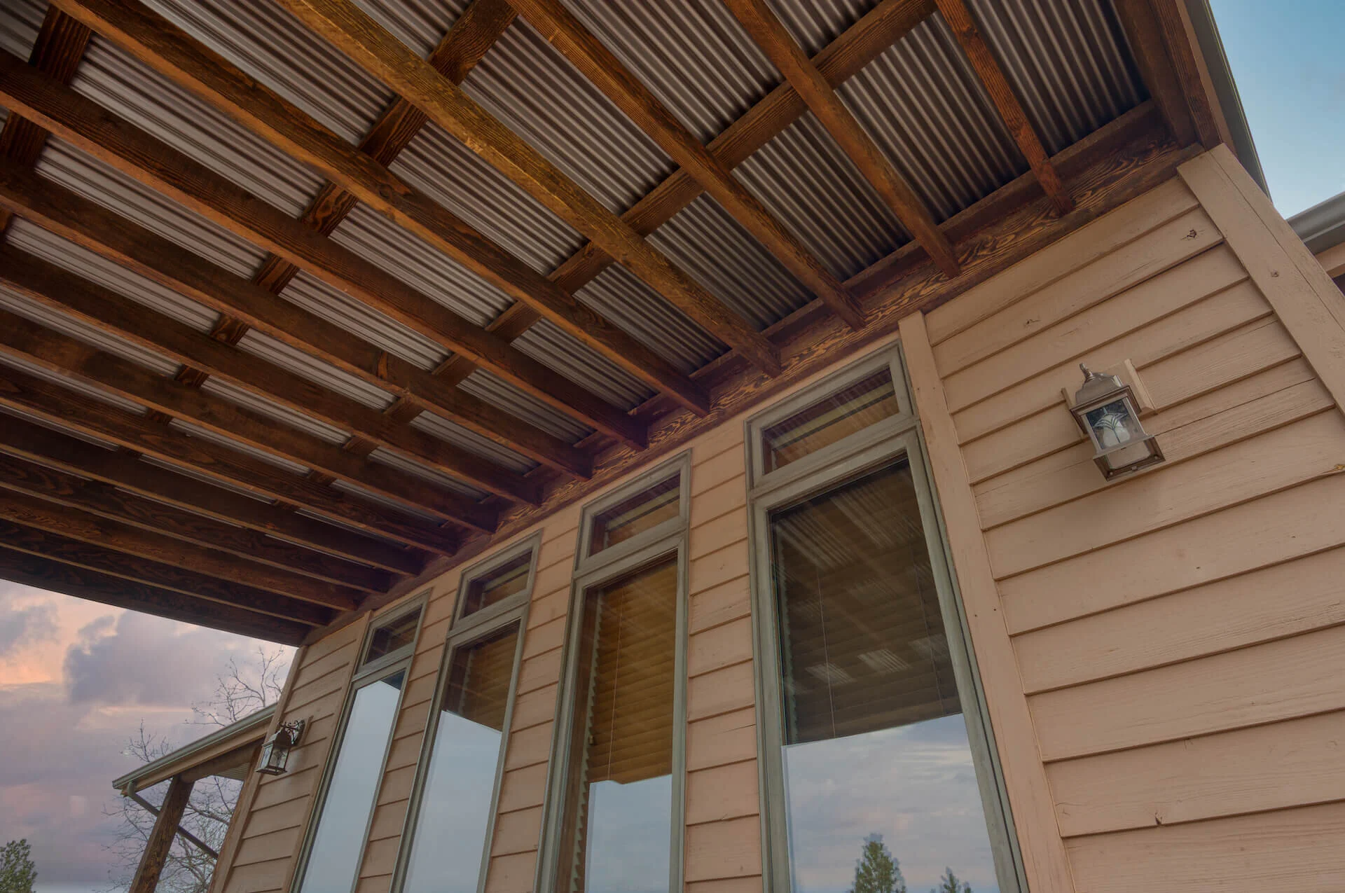 2020-3-30 Oaks Construction Front Deck Sky HQ 8.jpg
