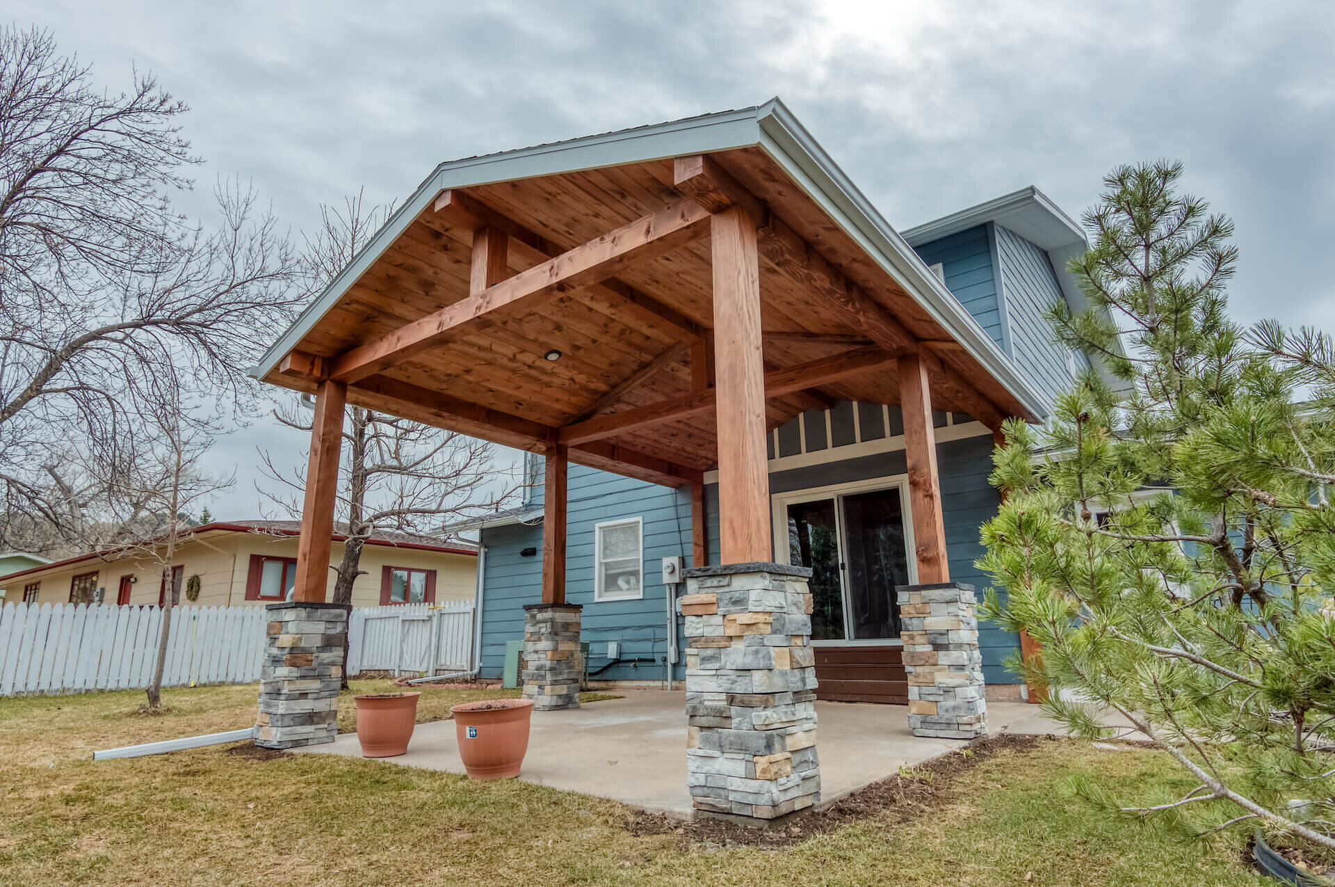 2020-3-30 Oaks Construction Back Patio Builders FirstSource Compressed 9.jpg