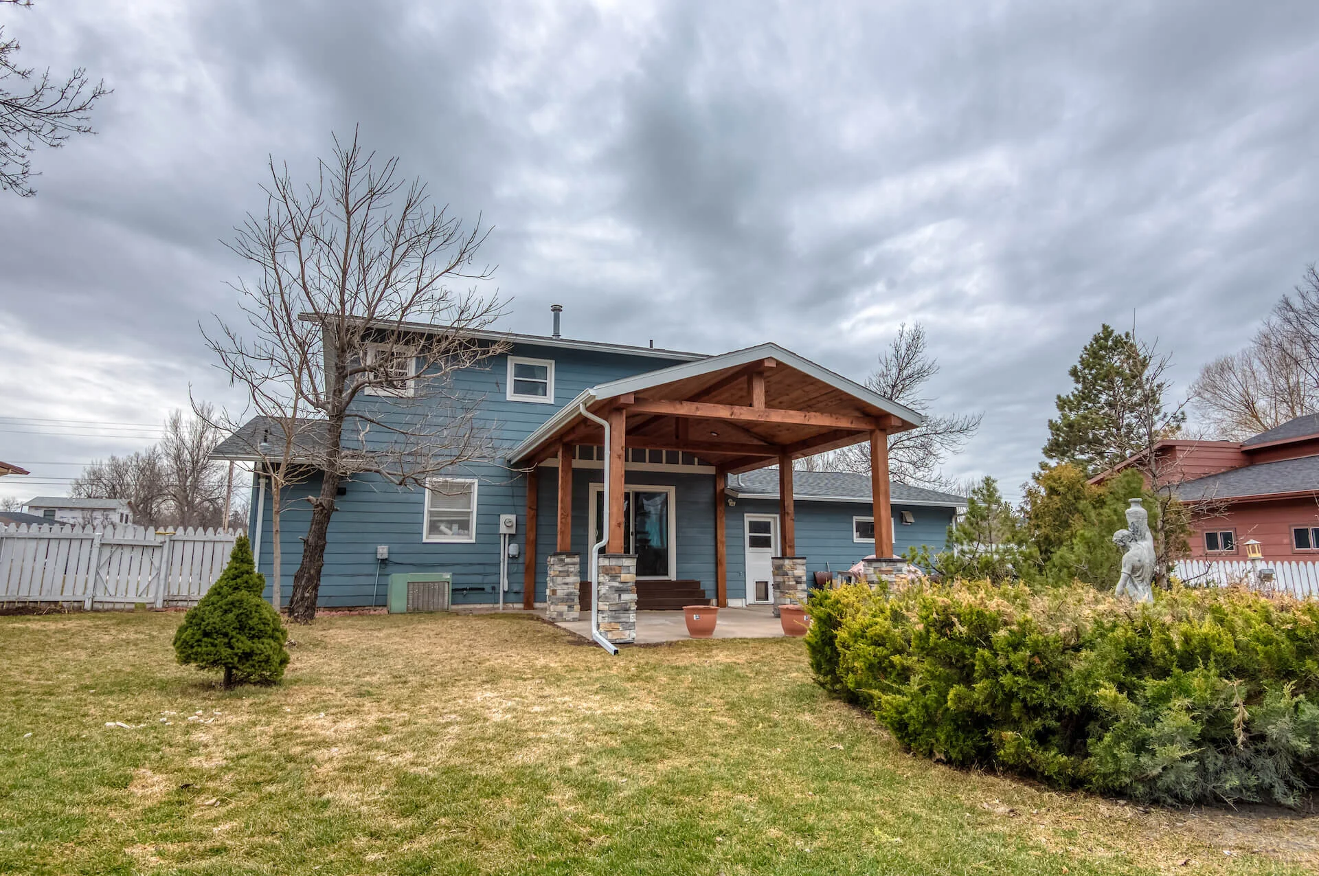 2020-3-30 Oaks Construction Back Patio Builders FirstSource Compressed 13.jpg