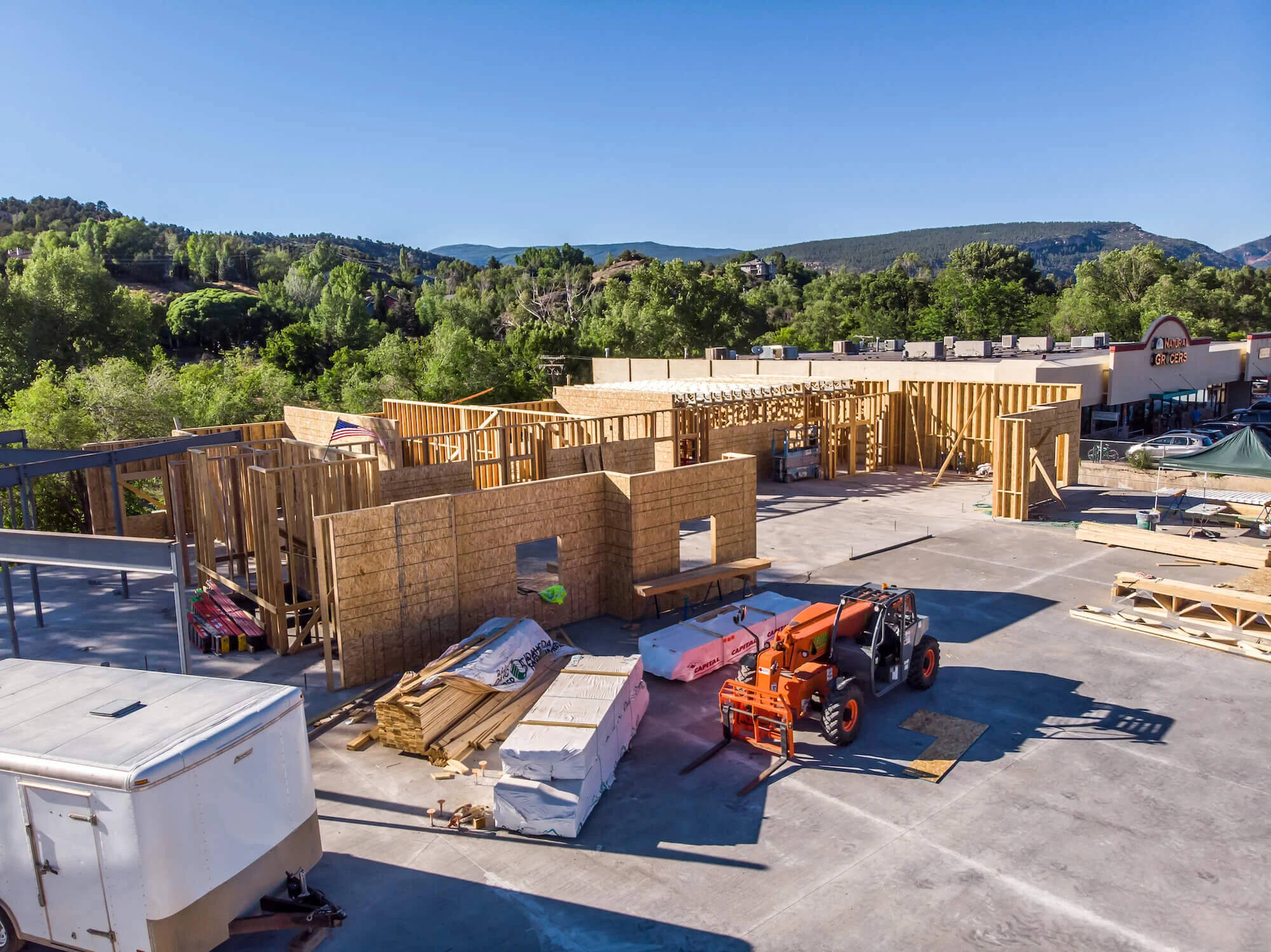 Downtown Durango MainStay Suites / Sleep Inn Framing — Builders FirstSource
