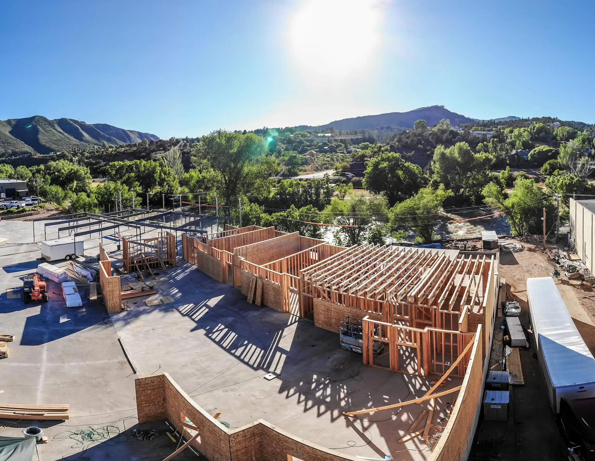 Downtown Durango MainStay Suites / Sleep Inn Framing — Builders FirstSource