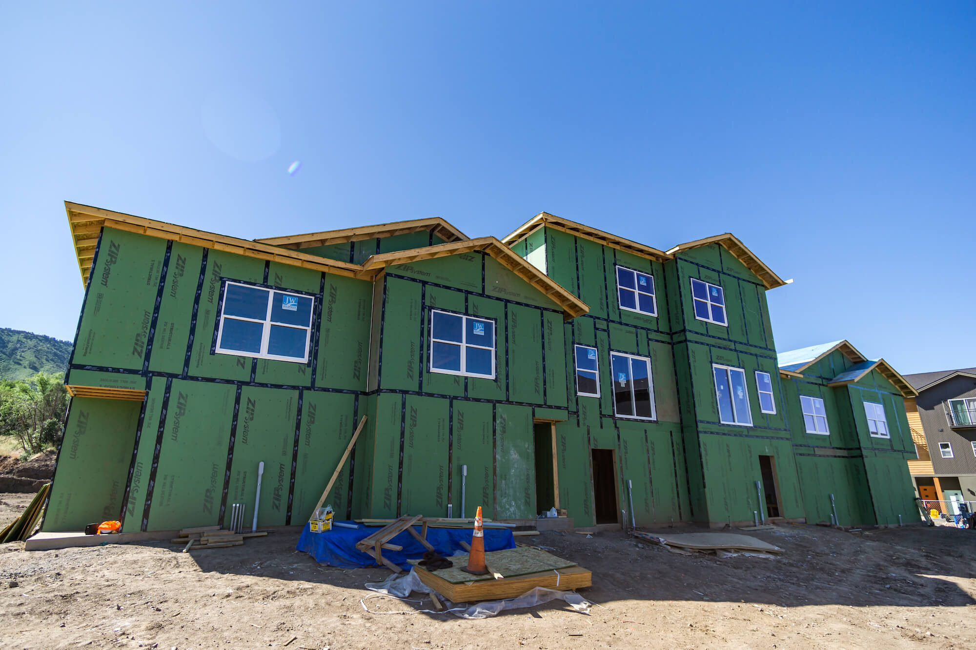 Durango MultiFamily Building UnderConstruction — Builders FirstSource