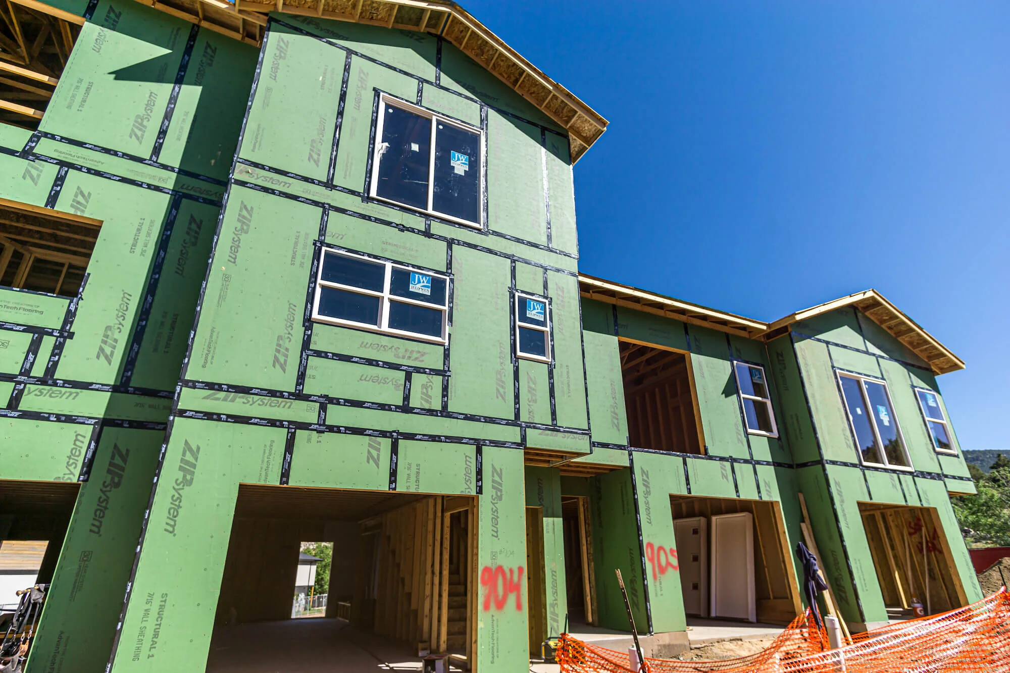 Durango MultiFamily Building UnderConstruction — Builders FirstSource